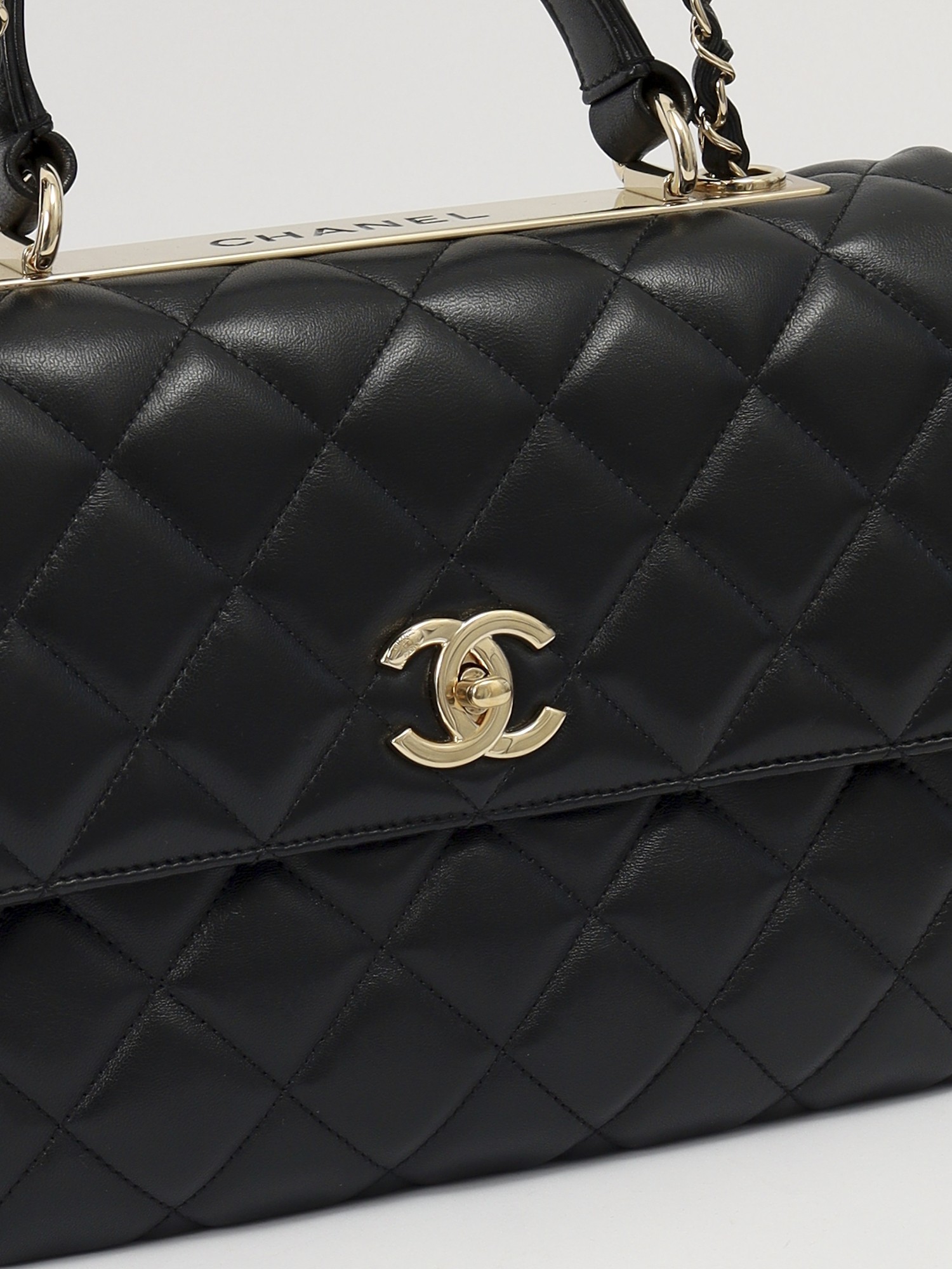 Chanel Trendy 5