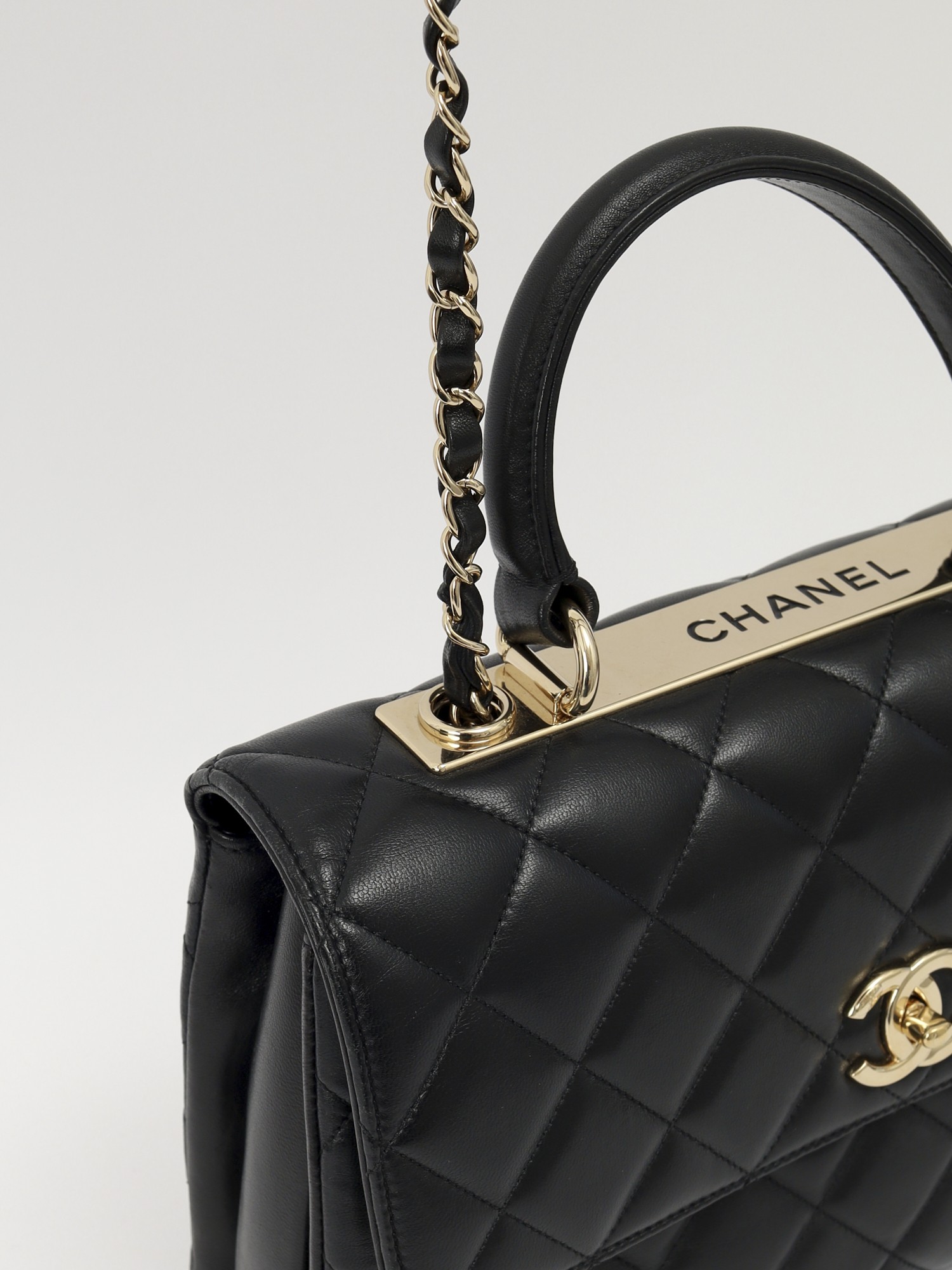 Chanel Trendy 6