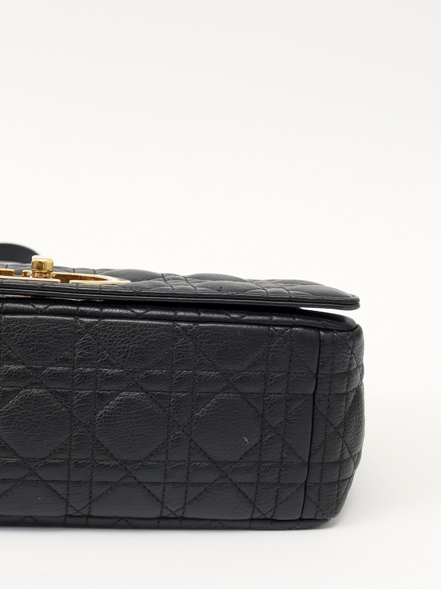Dior Caro 9