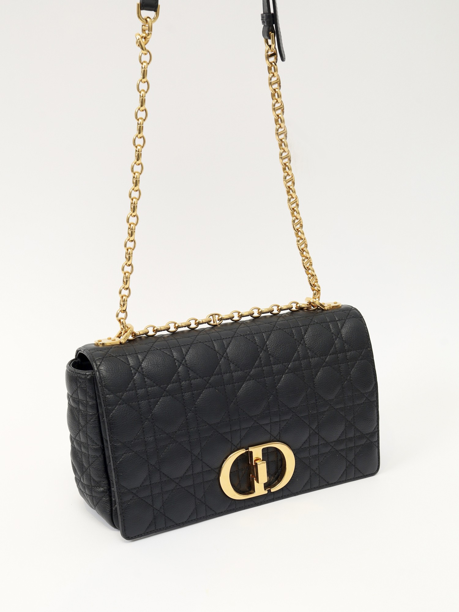 Dior Caro 4