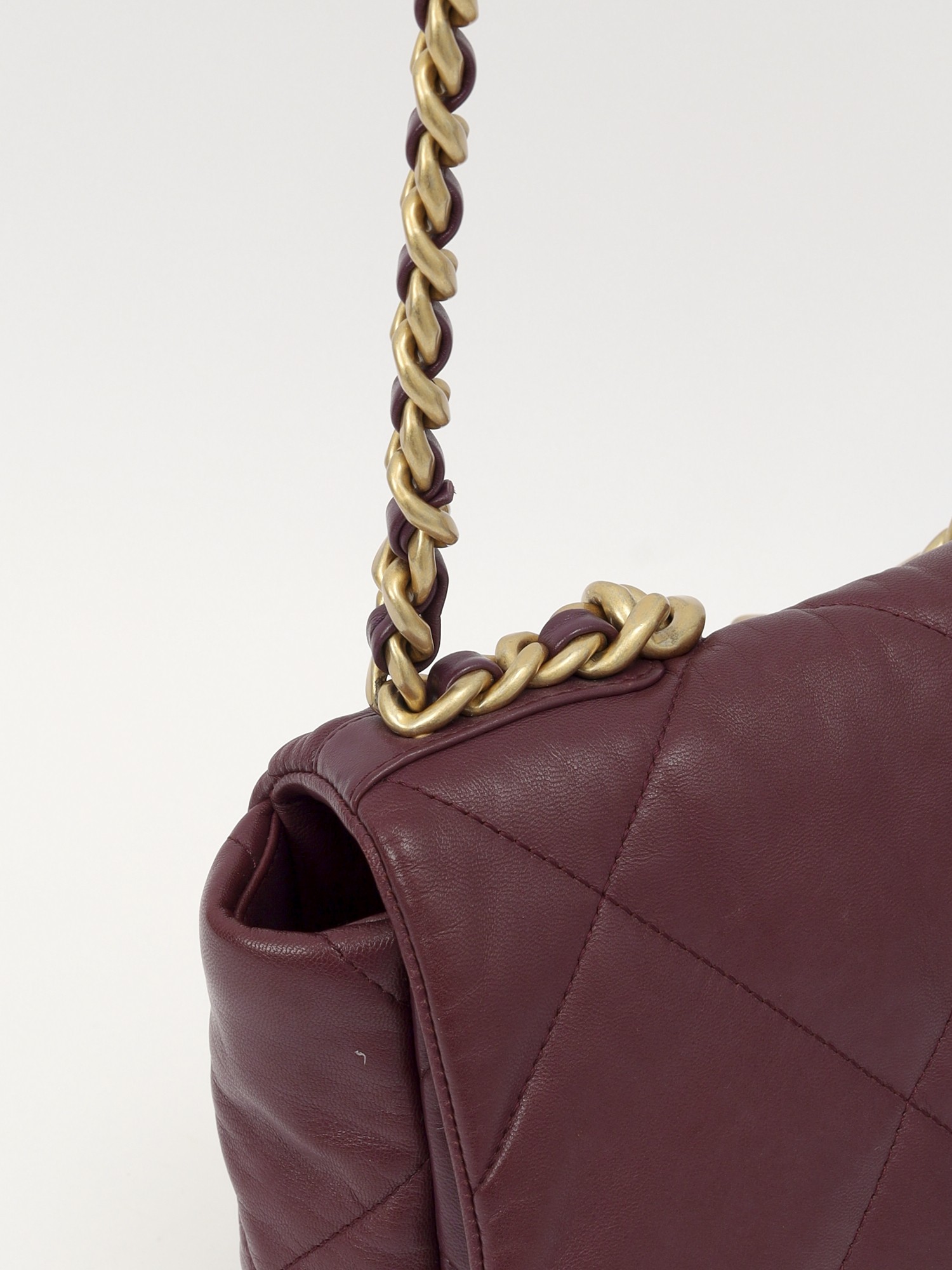 Chanel 19 6