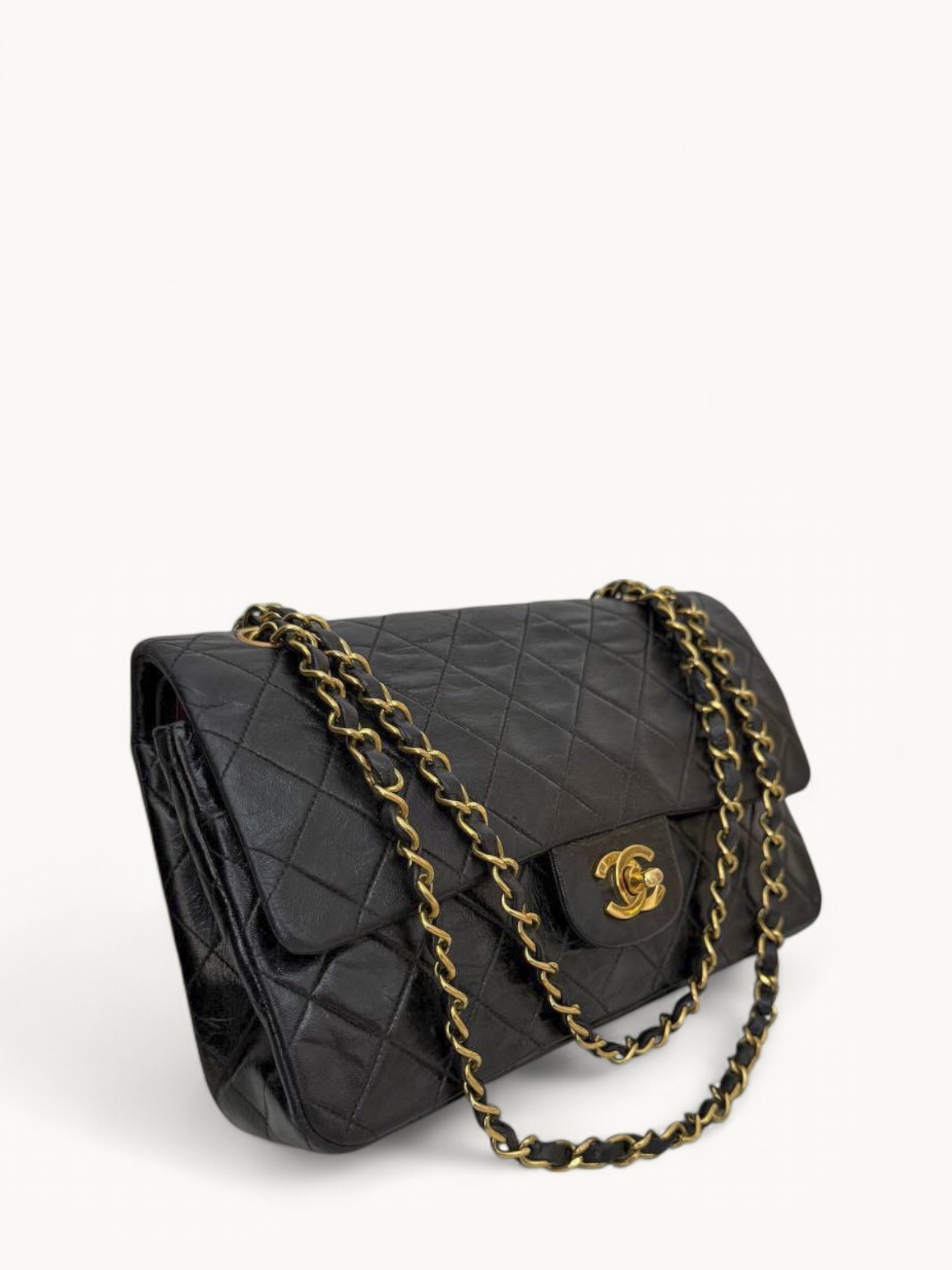 Chanel Timeless Classic 2