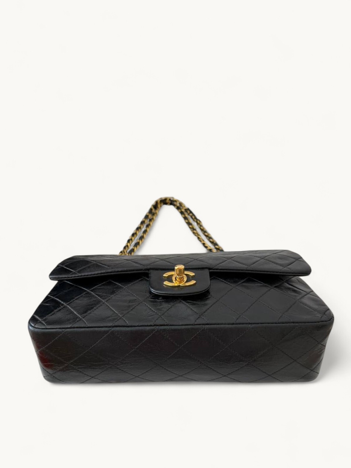 Chanel Timeless Classic 4