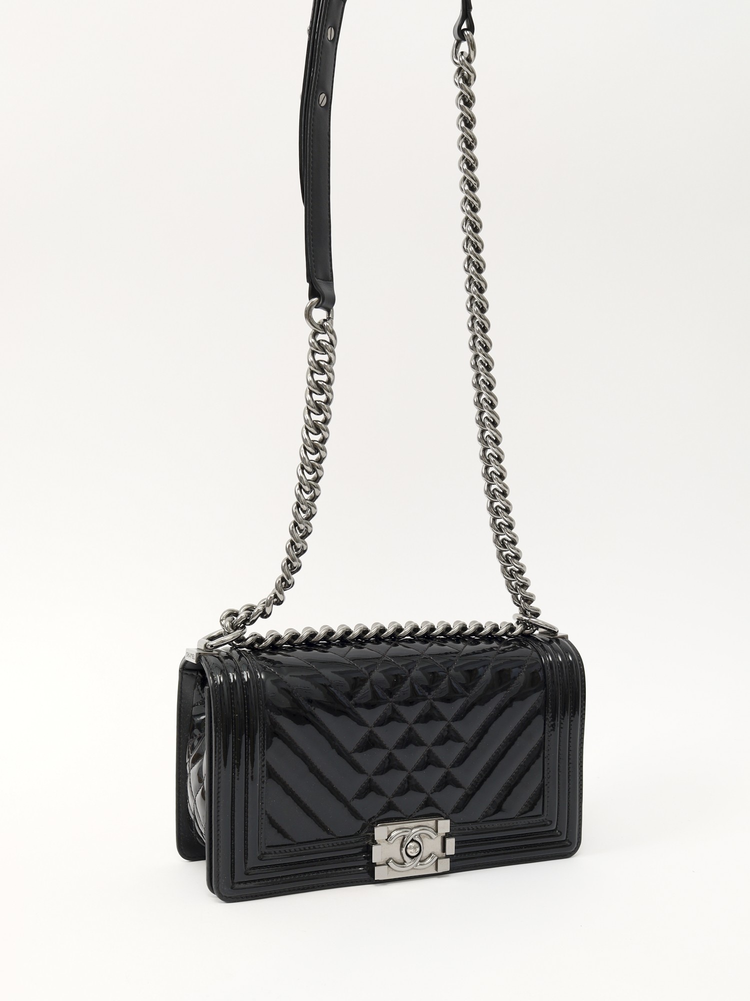 Chanel Boy 4