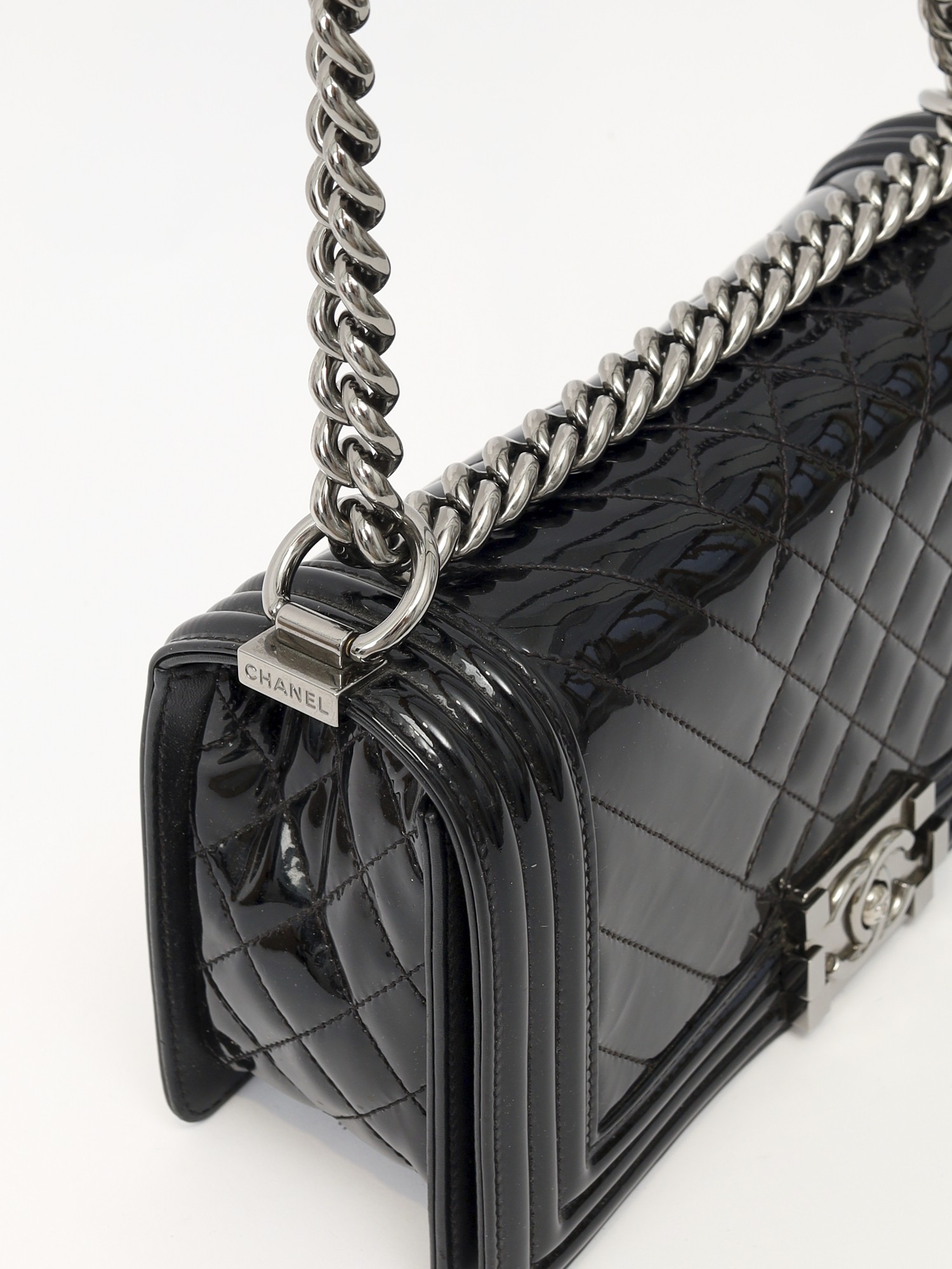 Chanel Boy 6