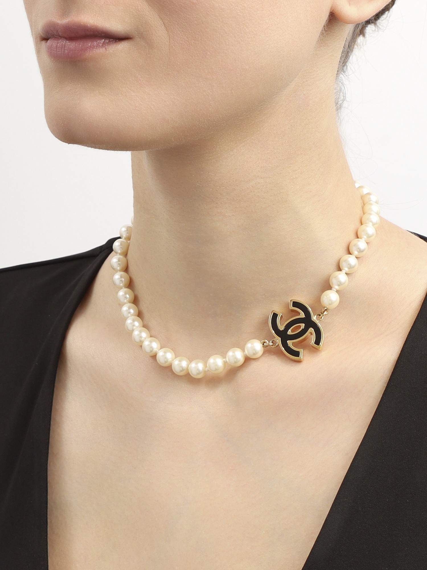 Chanel Necklace  1