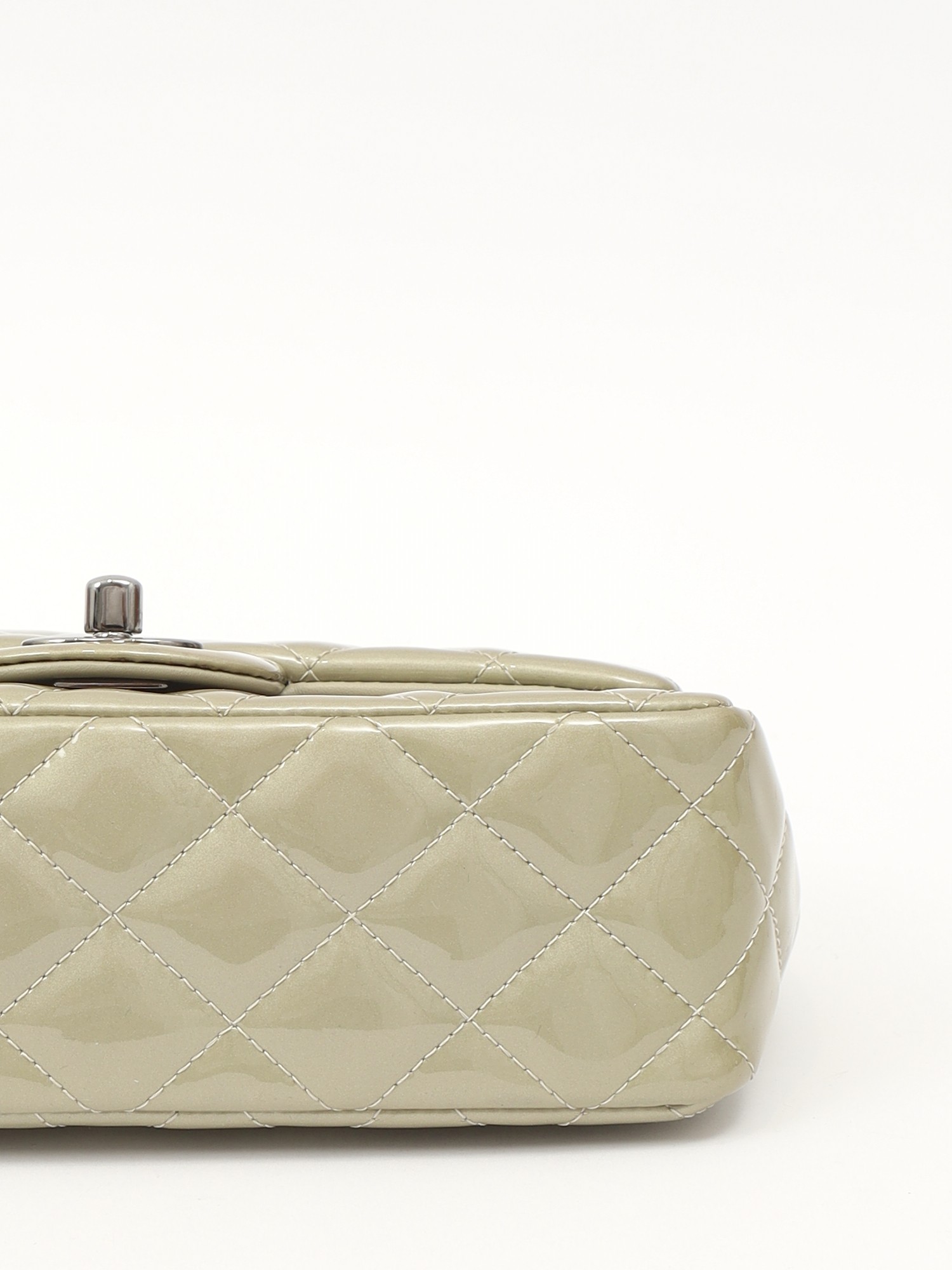Chanel Timeless Classic 9