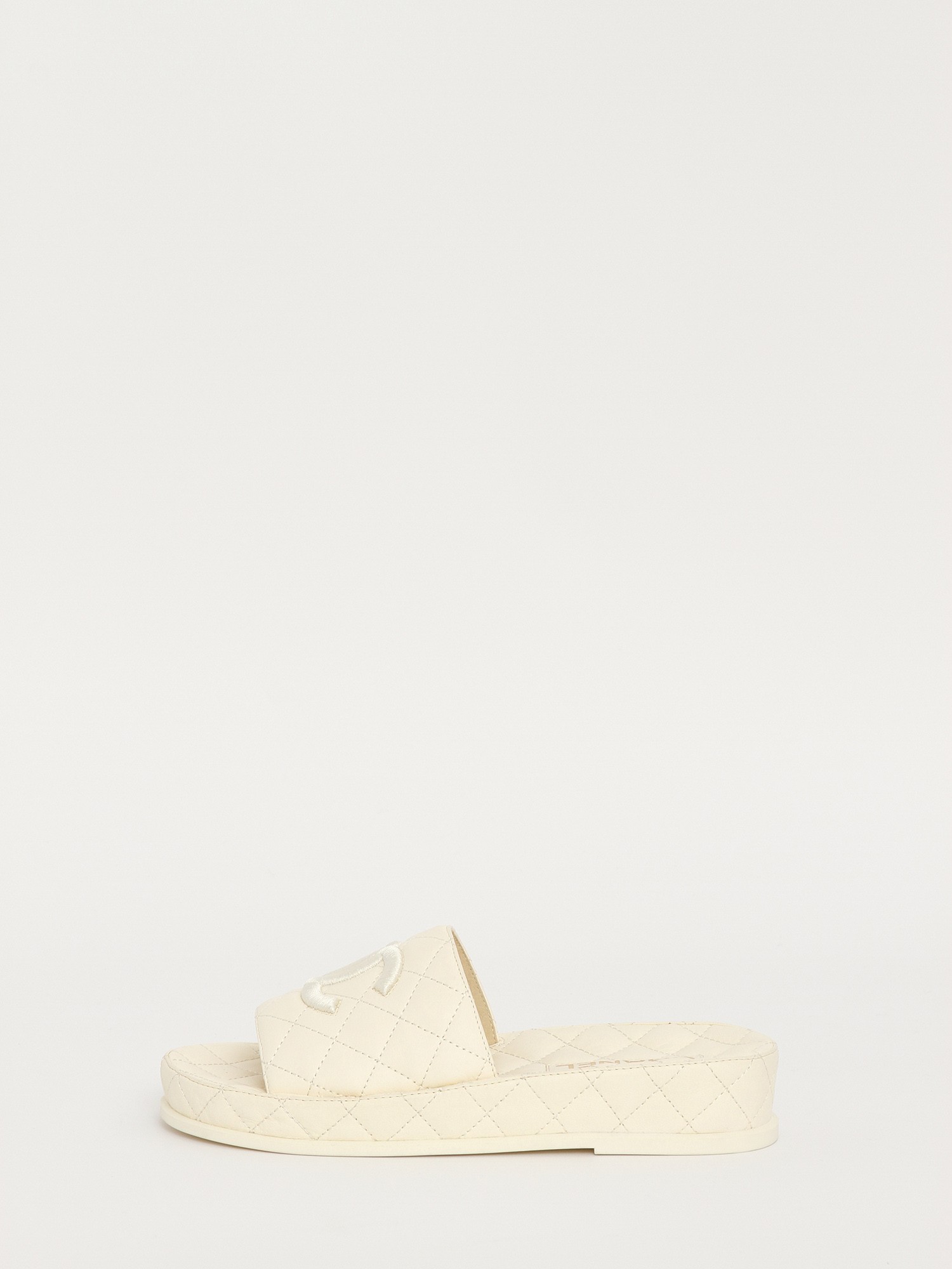 Chanel Shoes 37 1