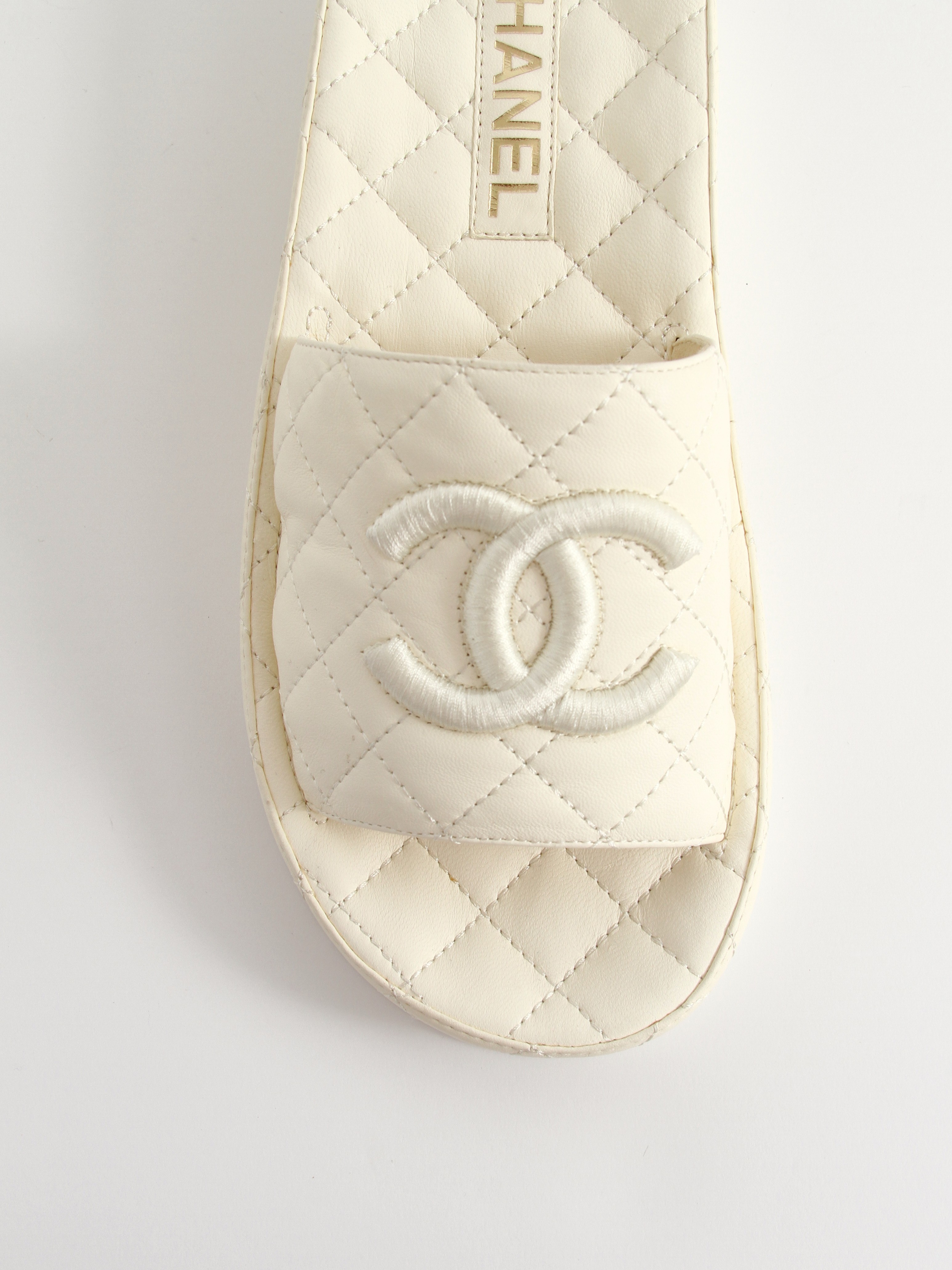 Chanel Shoes 37 4