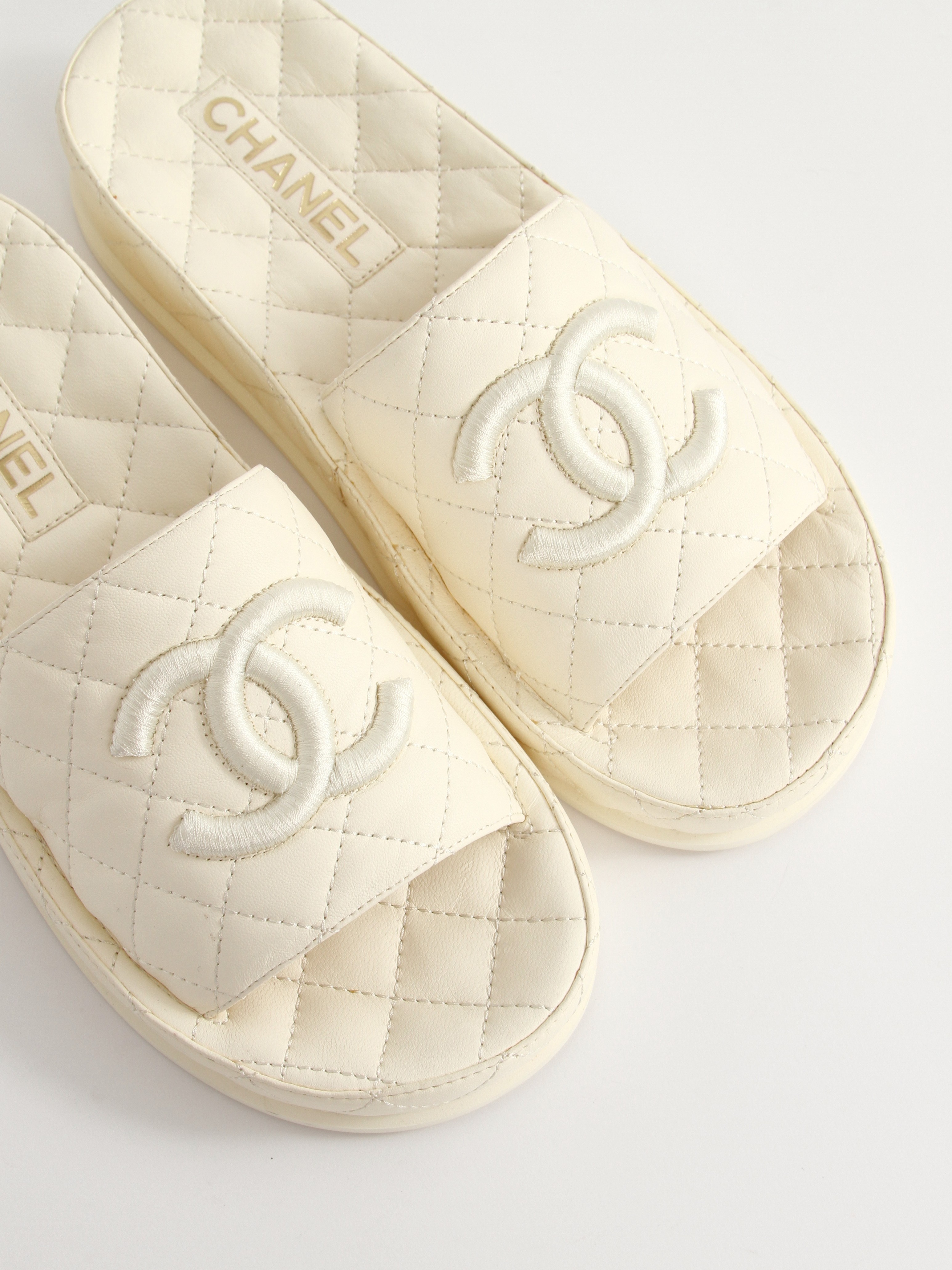 Chanel Shoes 37 6