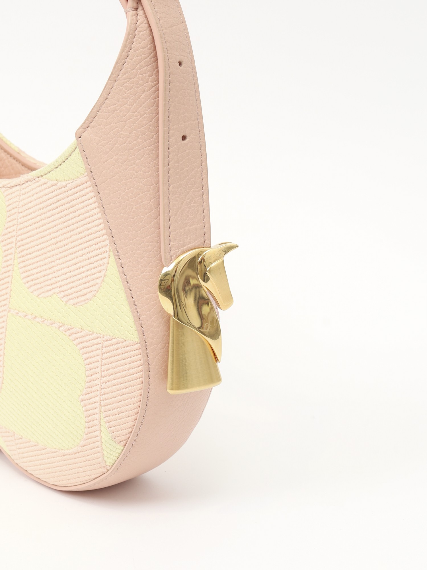 Burberry Chess 4