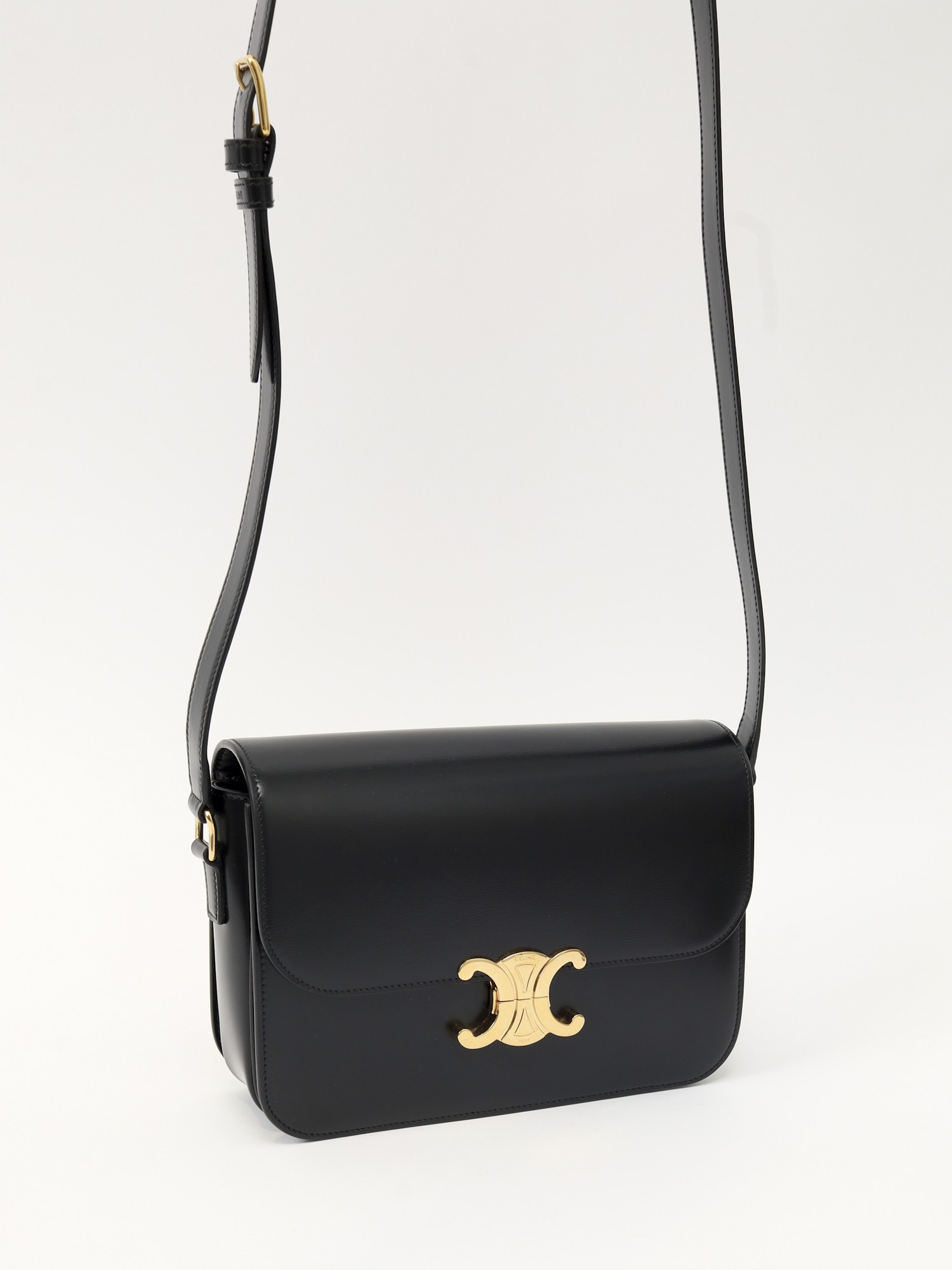 Celine Triomphe 4
