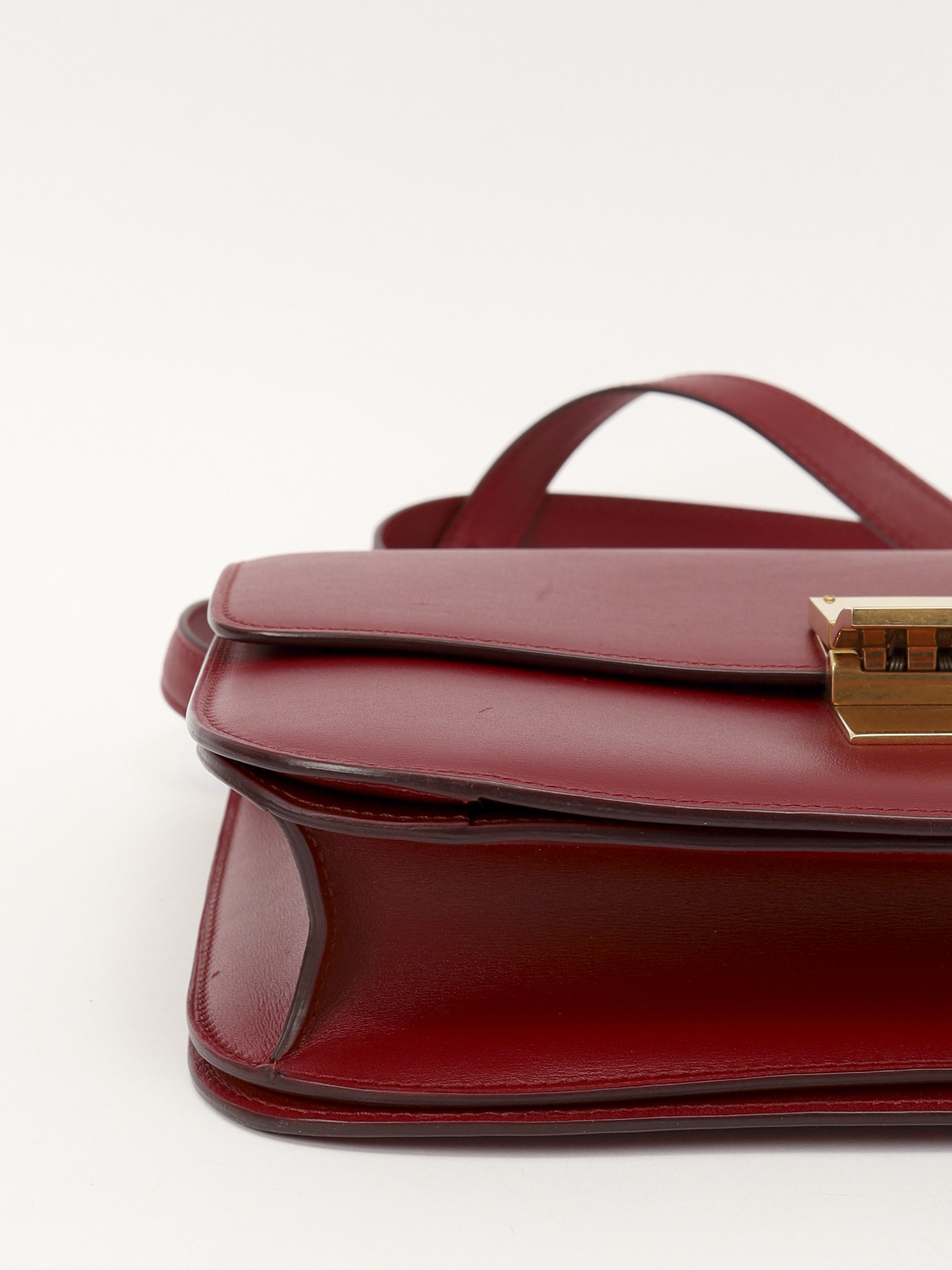 Celine Classic 8