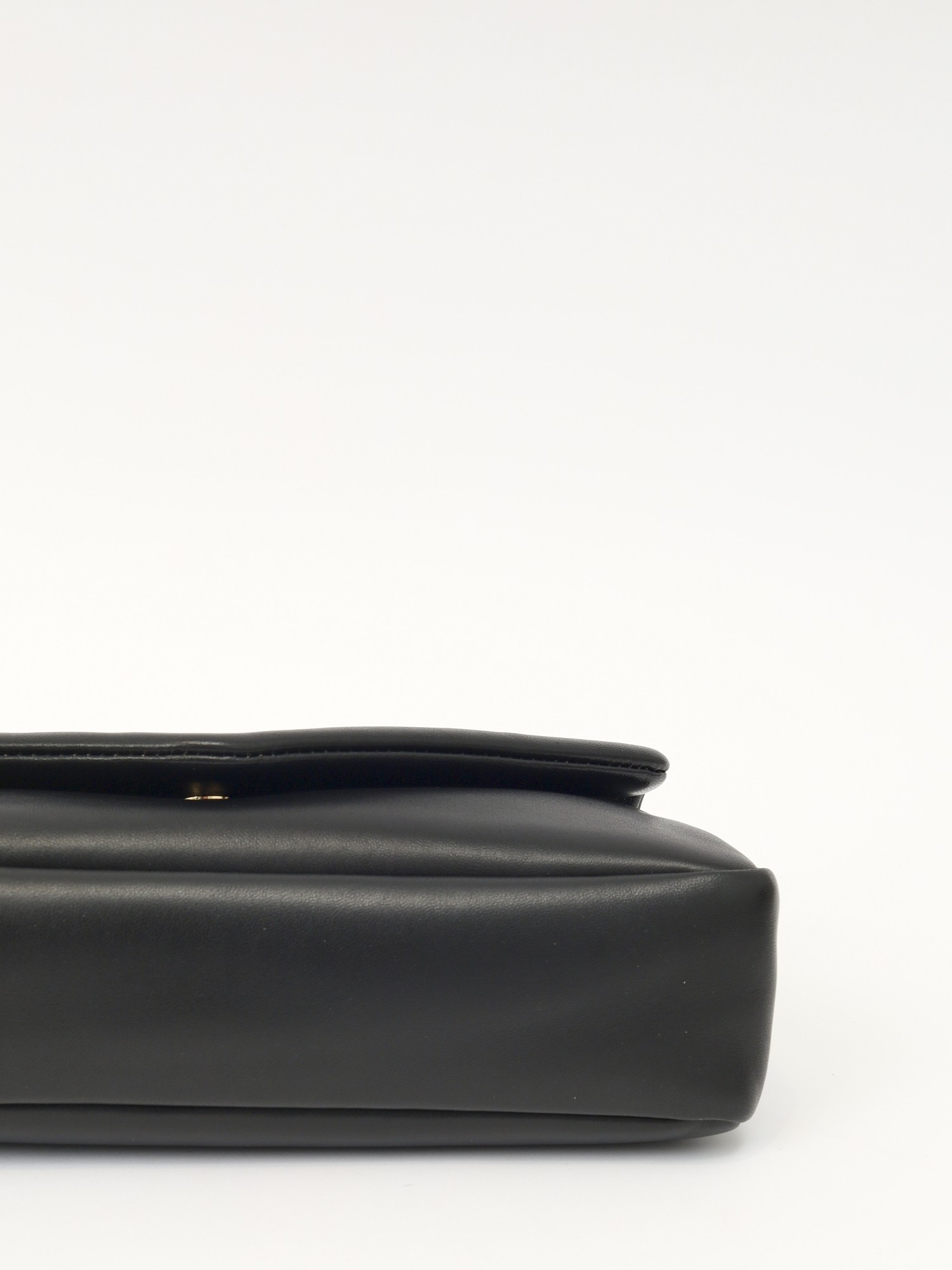 Saint Laurent Calypso  9