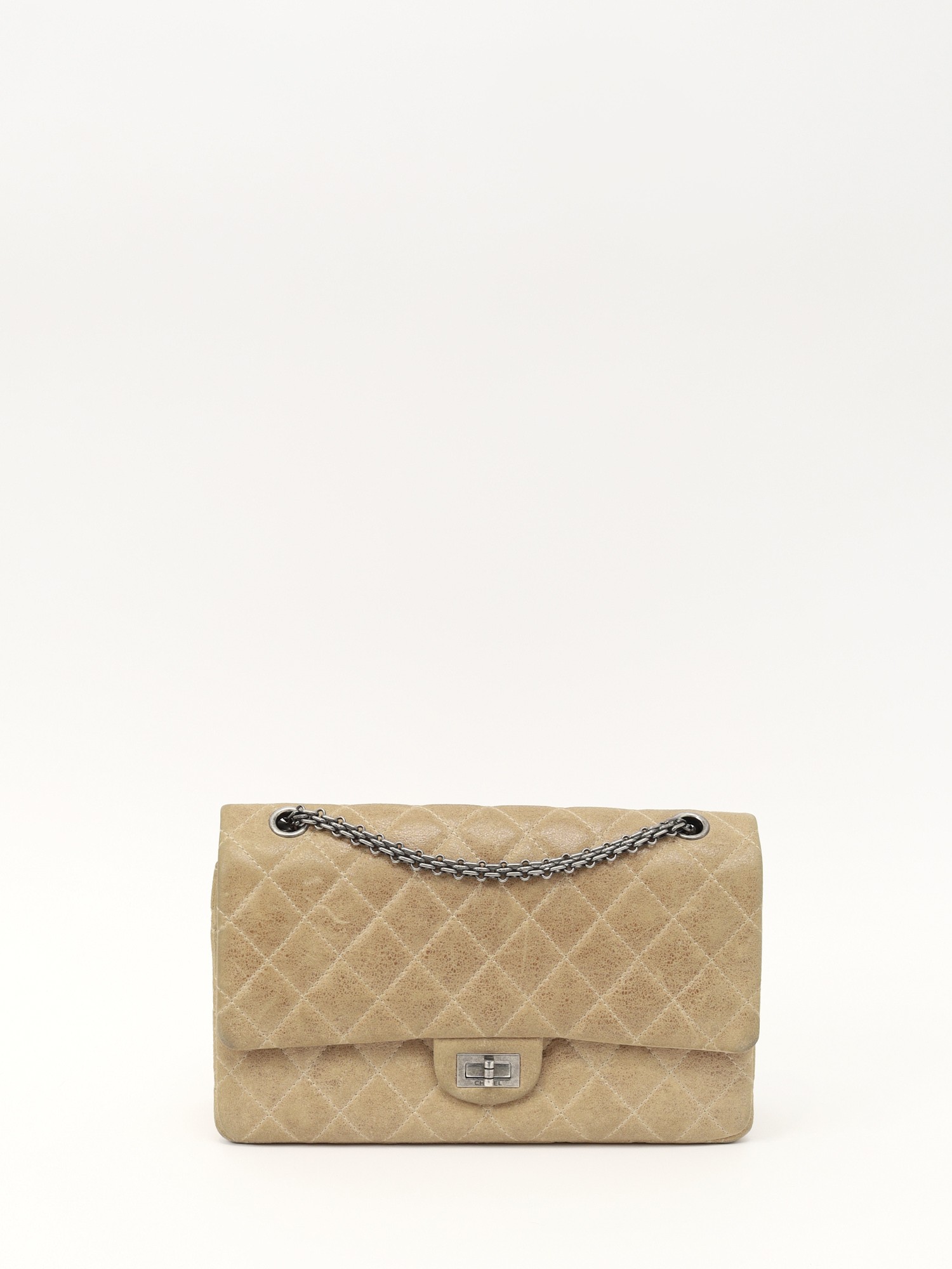 Chanel 2.55 0