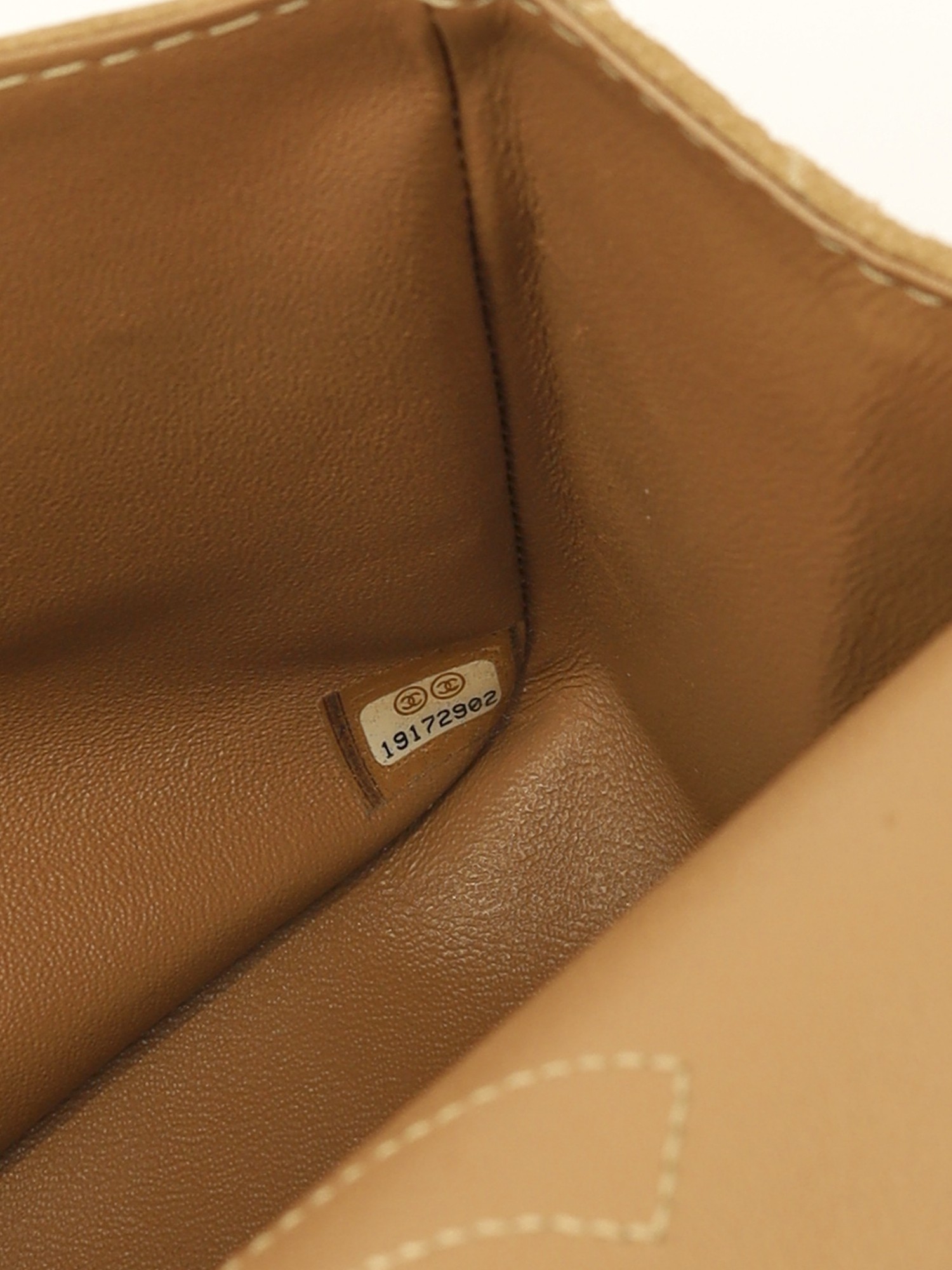Chanel 2.55 11