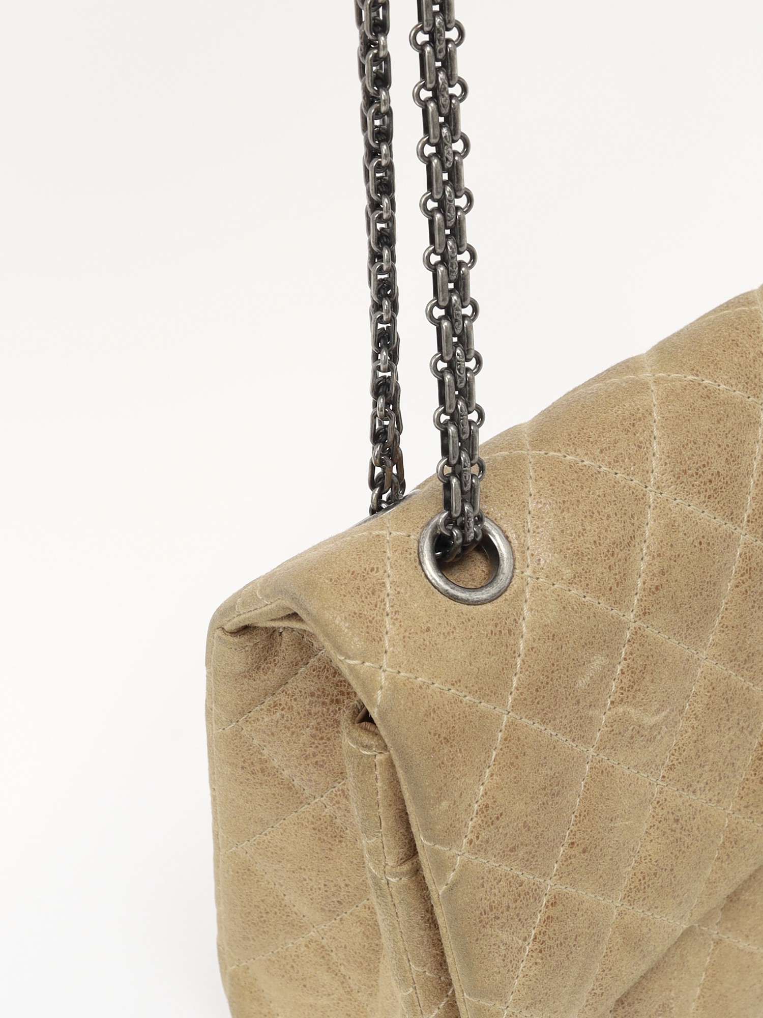 Chanel 2.55 6