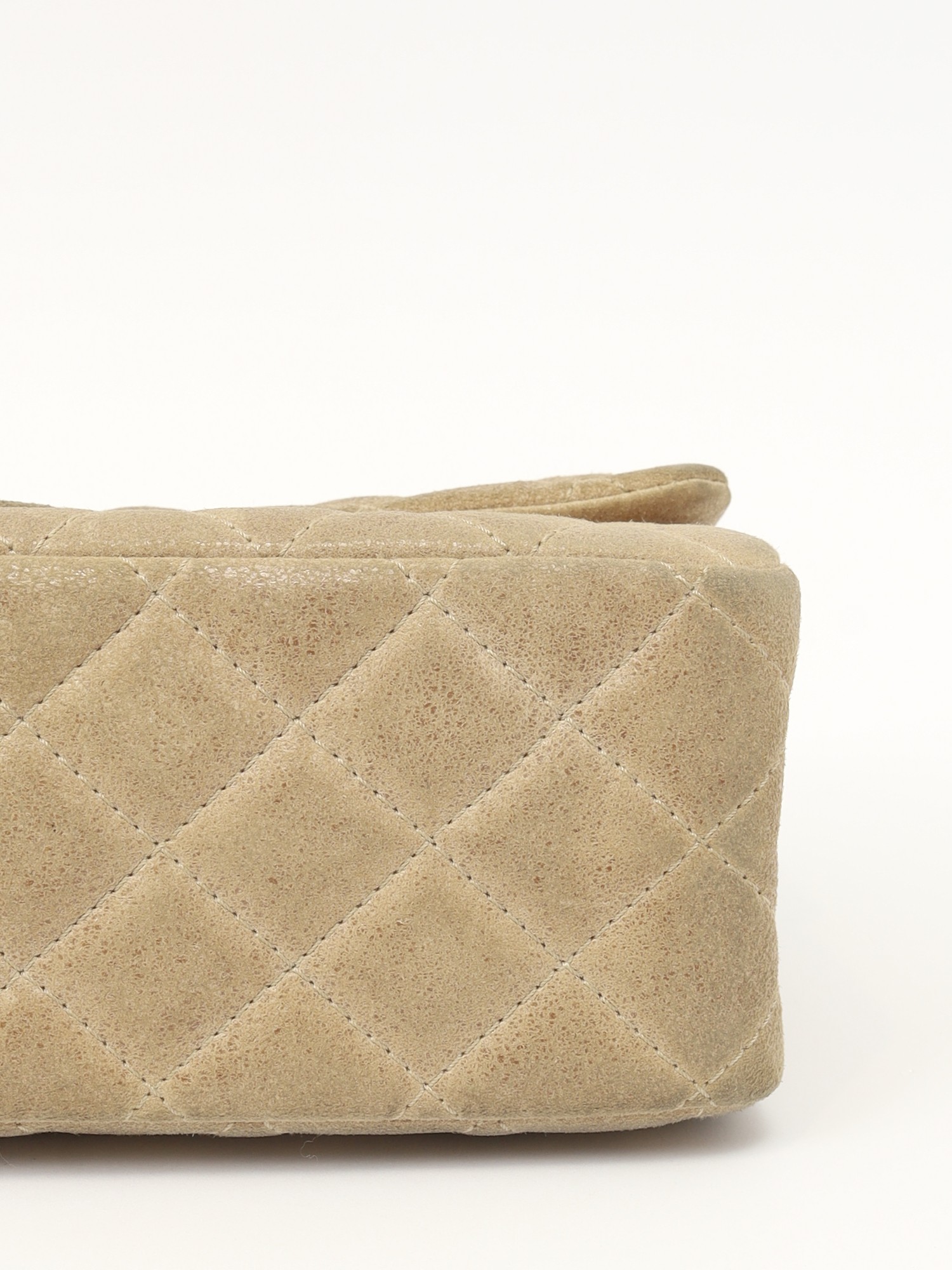 Chanel 2.55 9