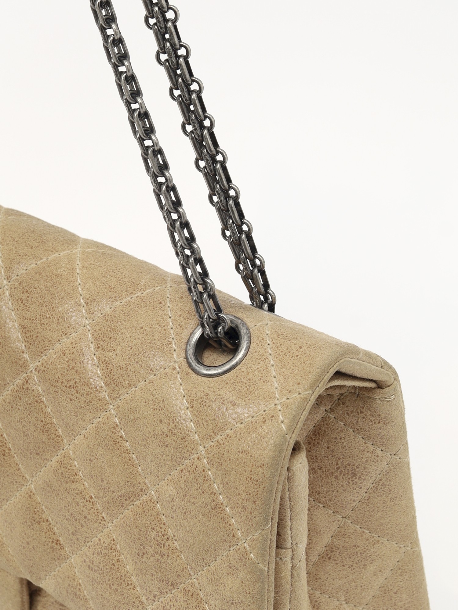 Chanel 2.55 7