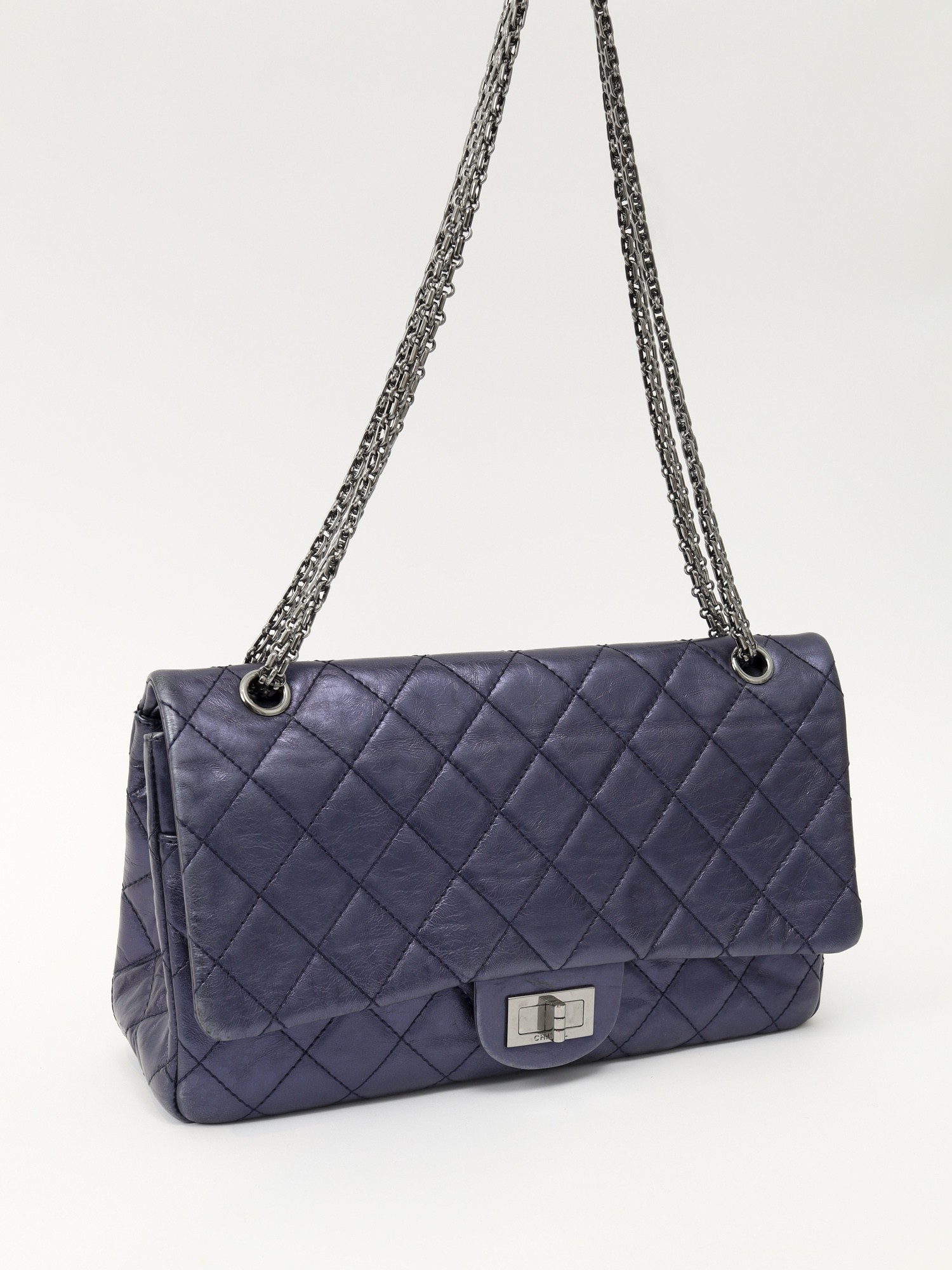 Chanel 2.55 4