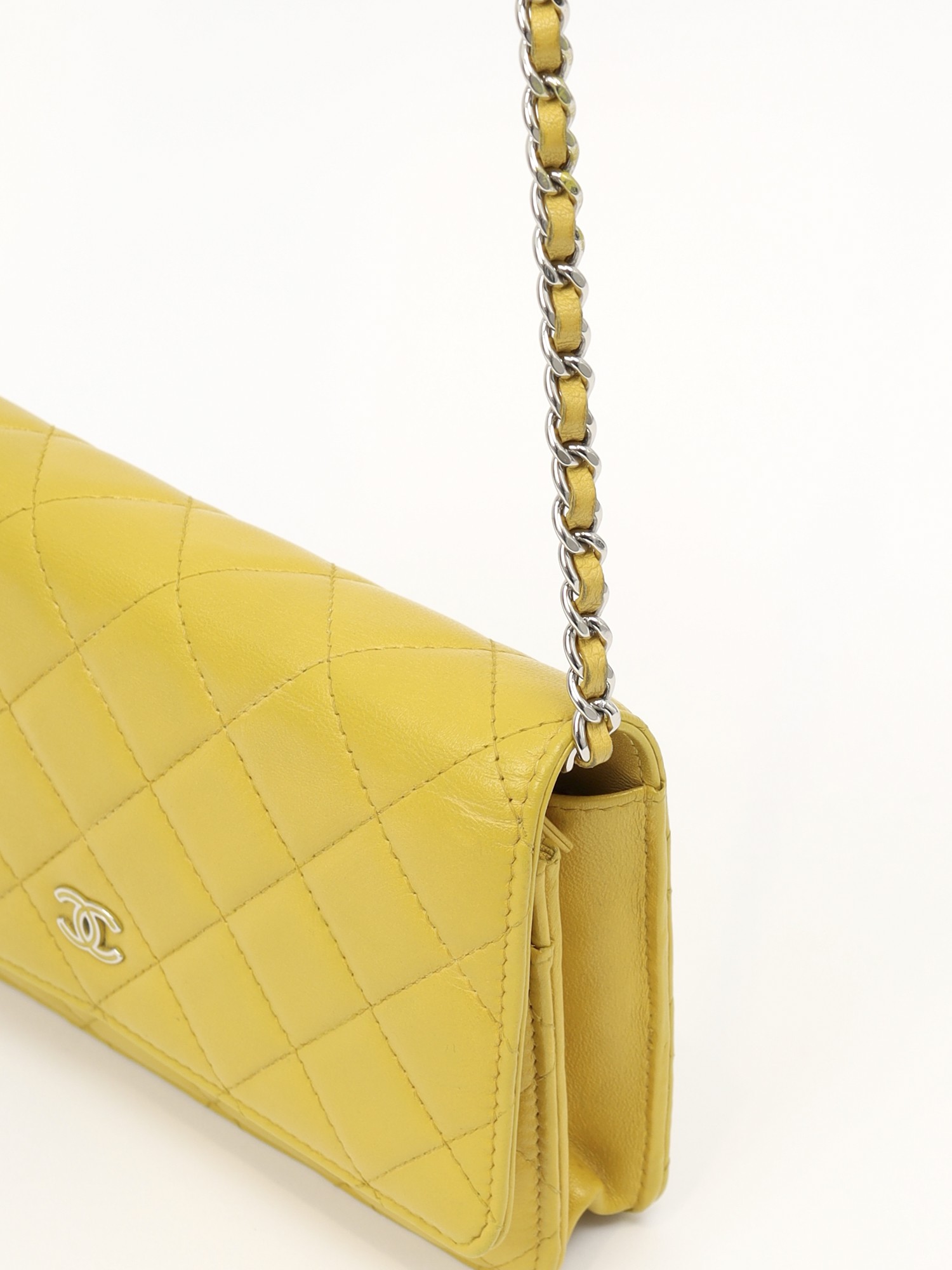 Chanel WOC 7