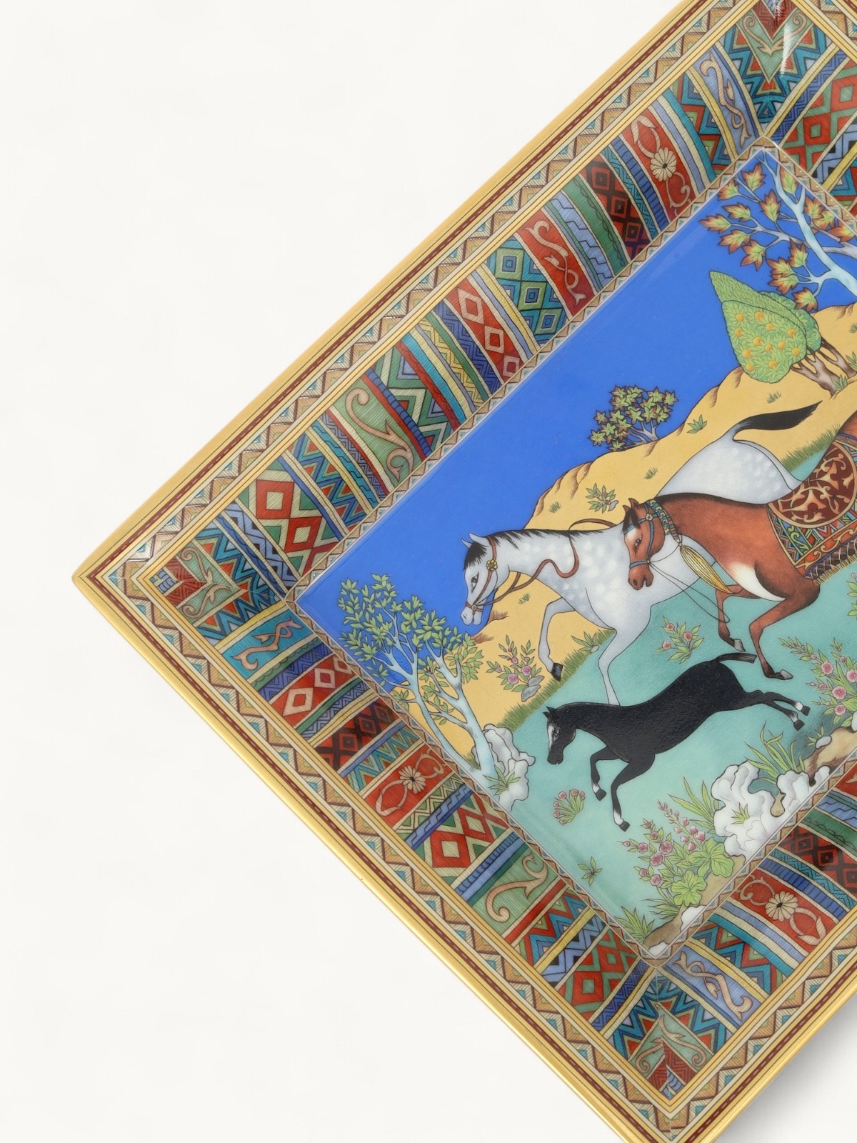 Hermes Tray 4