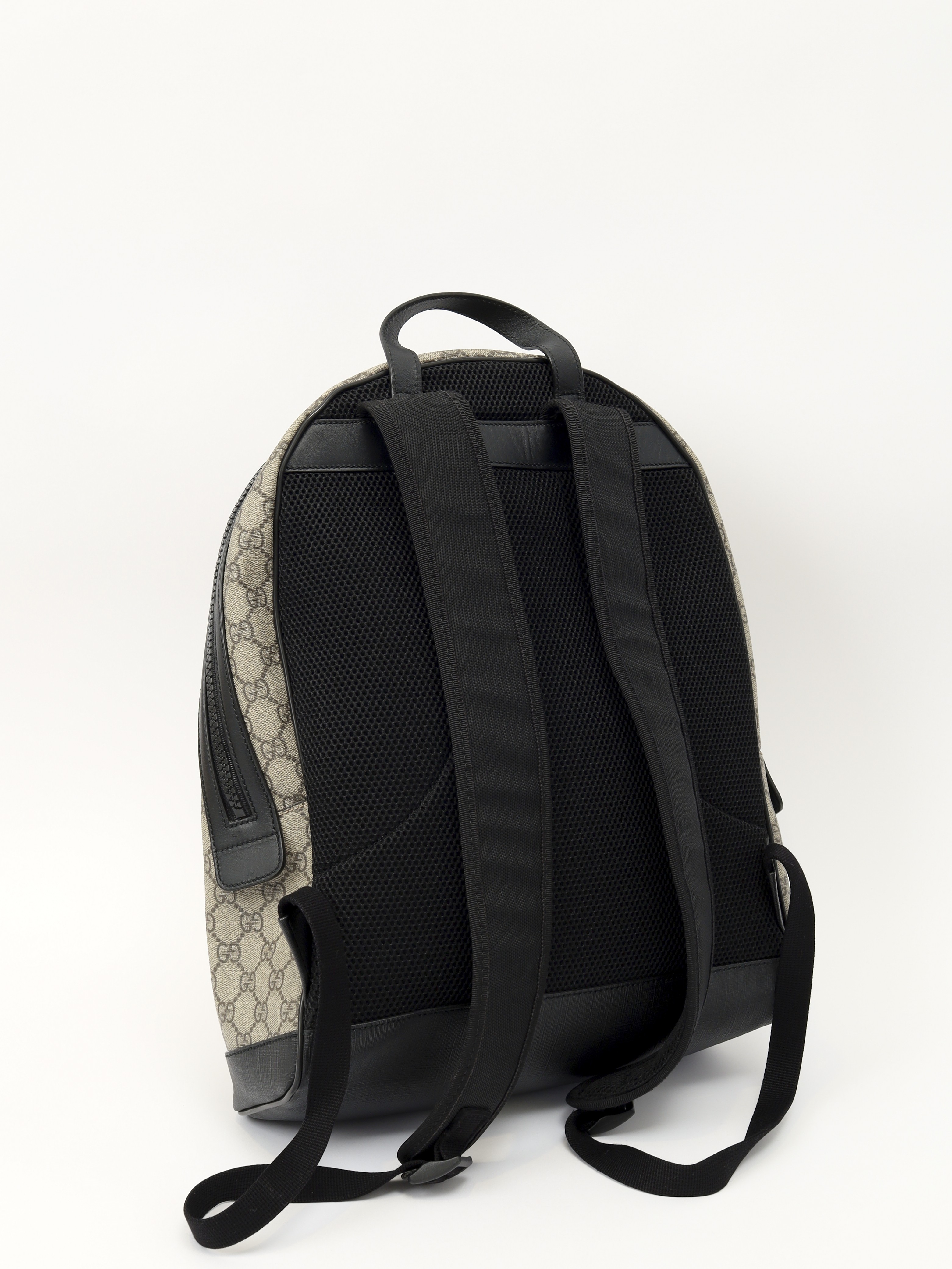 Gucci GG Supreme  3