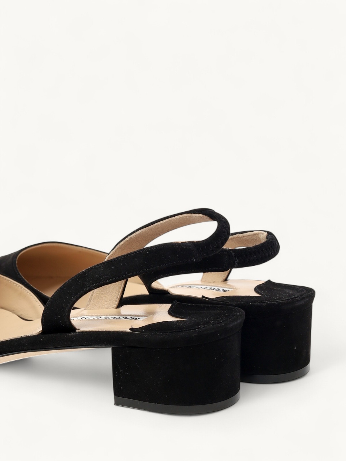 Manolo Blahnik Shoes 37 8
