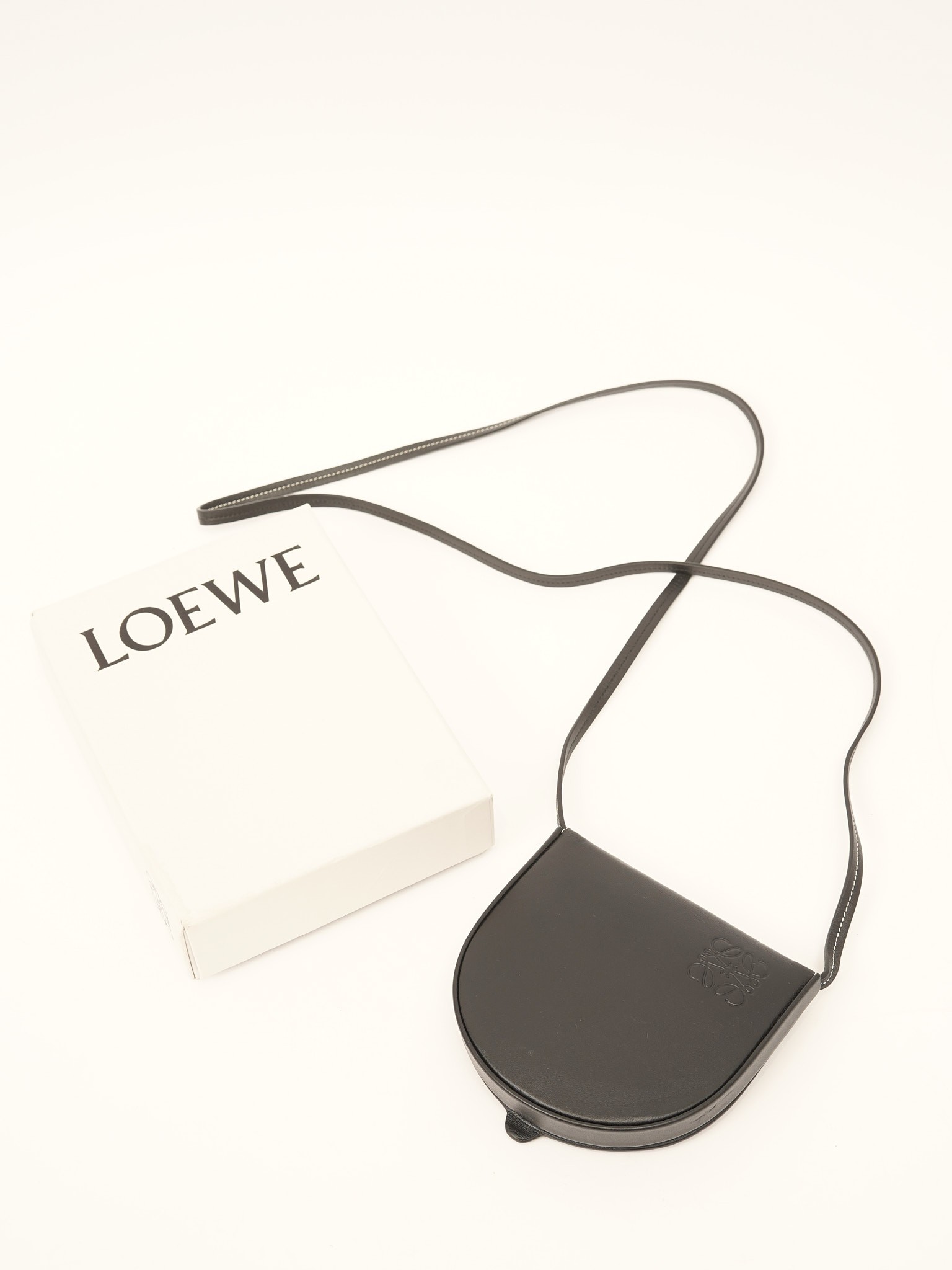 Loewe Heel 4