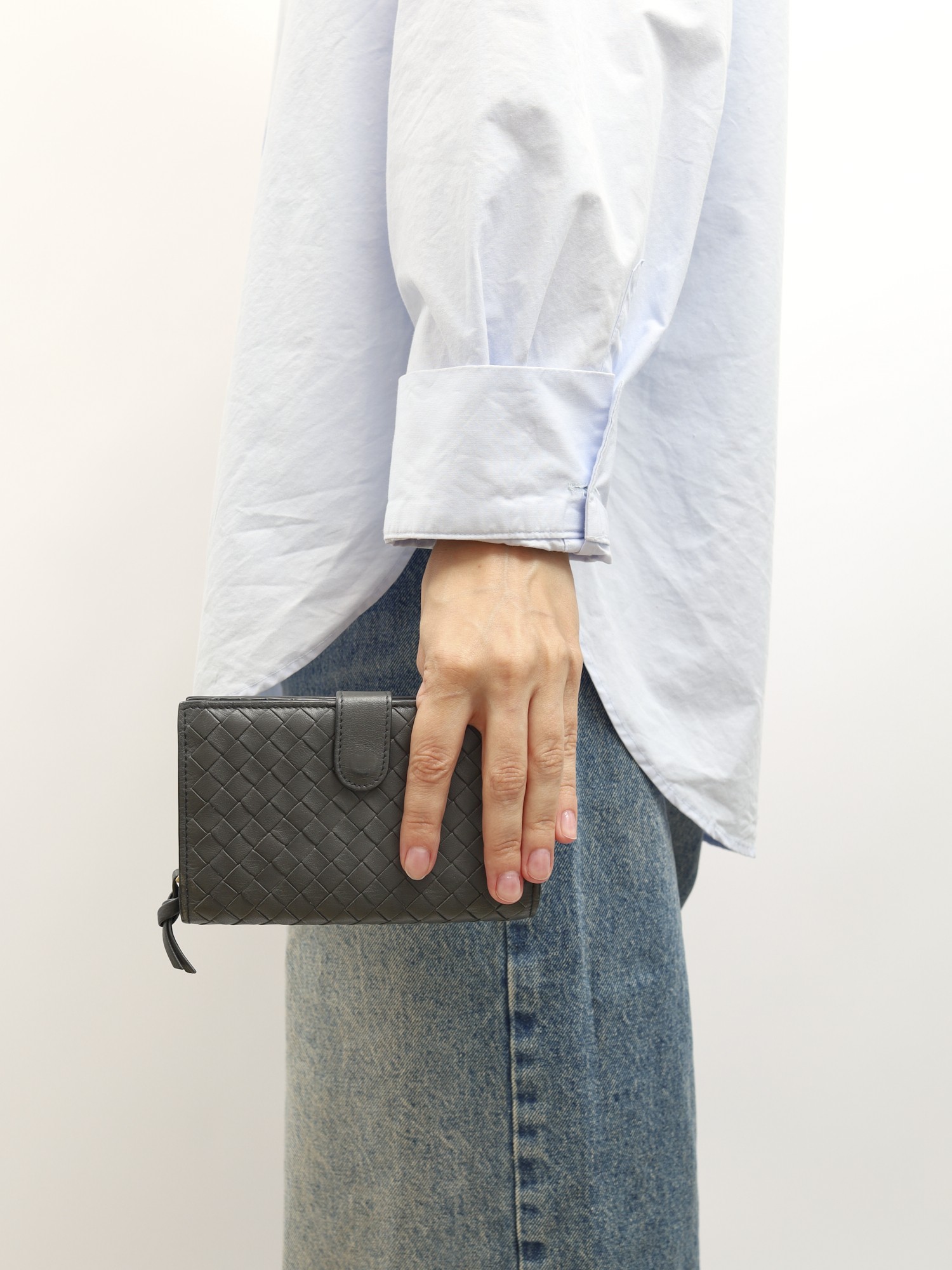Bottega Veneta Wallet 1