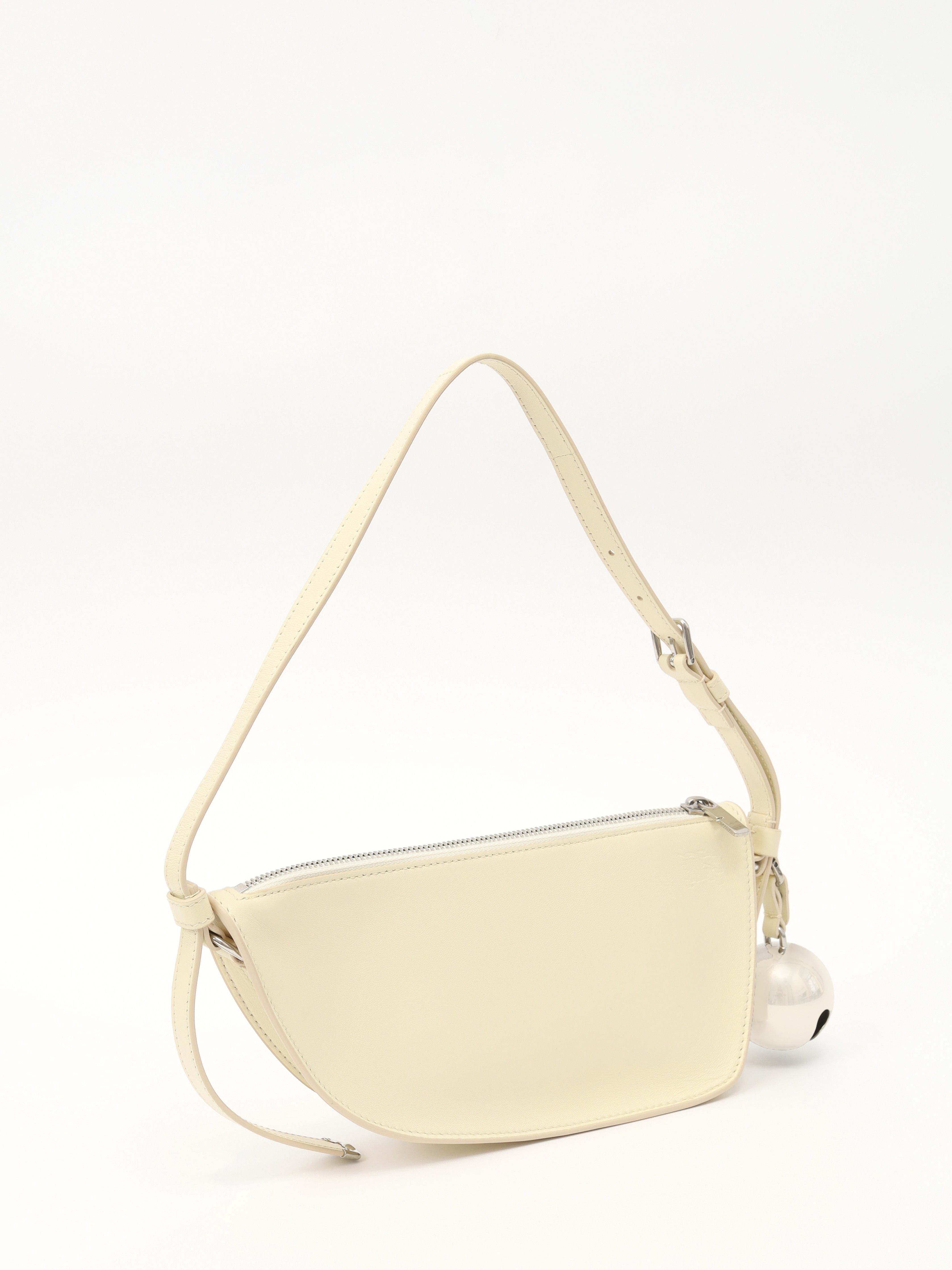 Burberry Shield 2