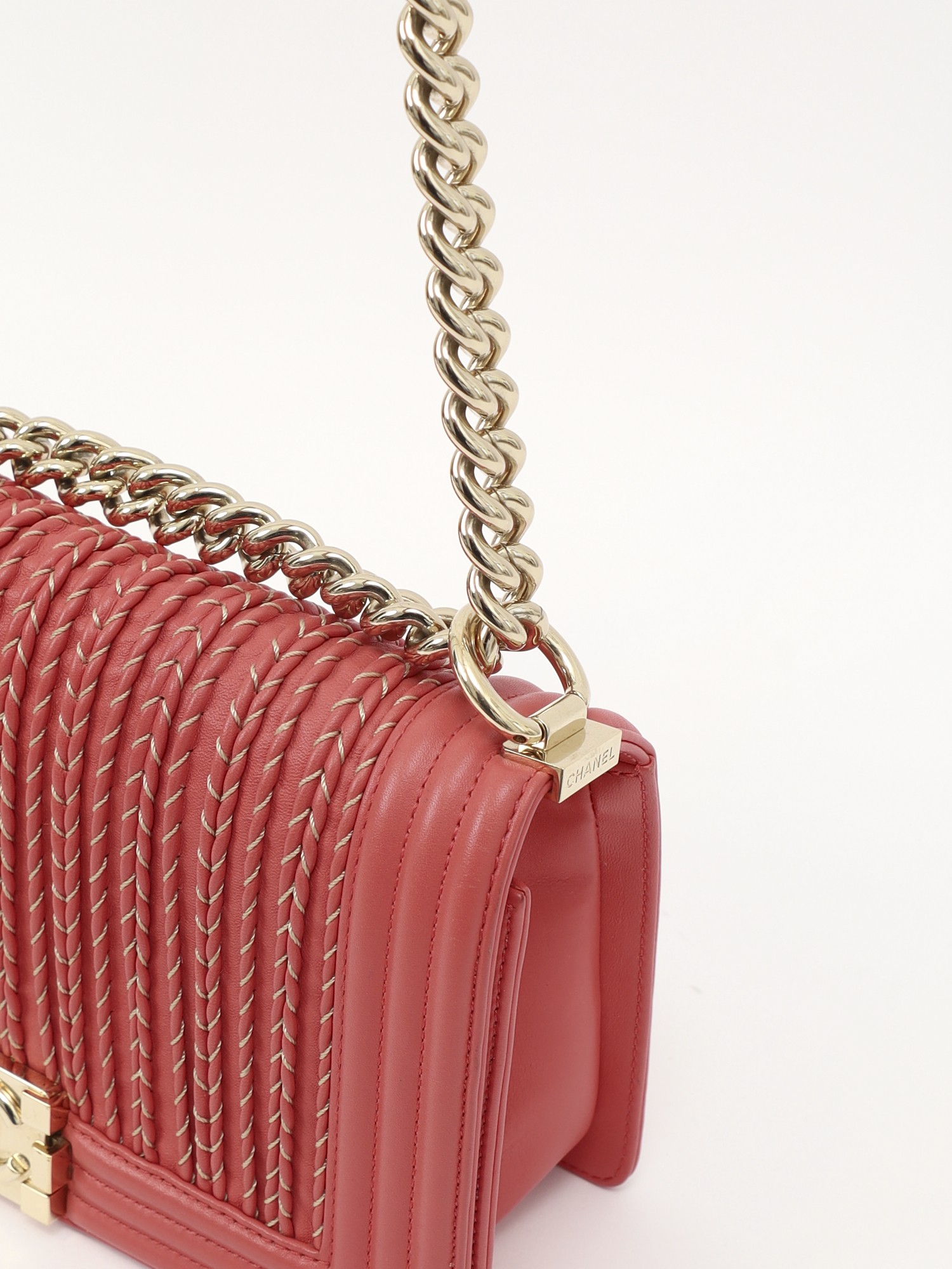 Chanel Boy 6