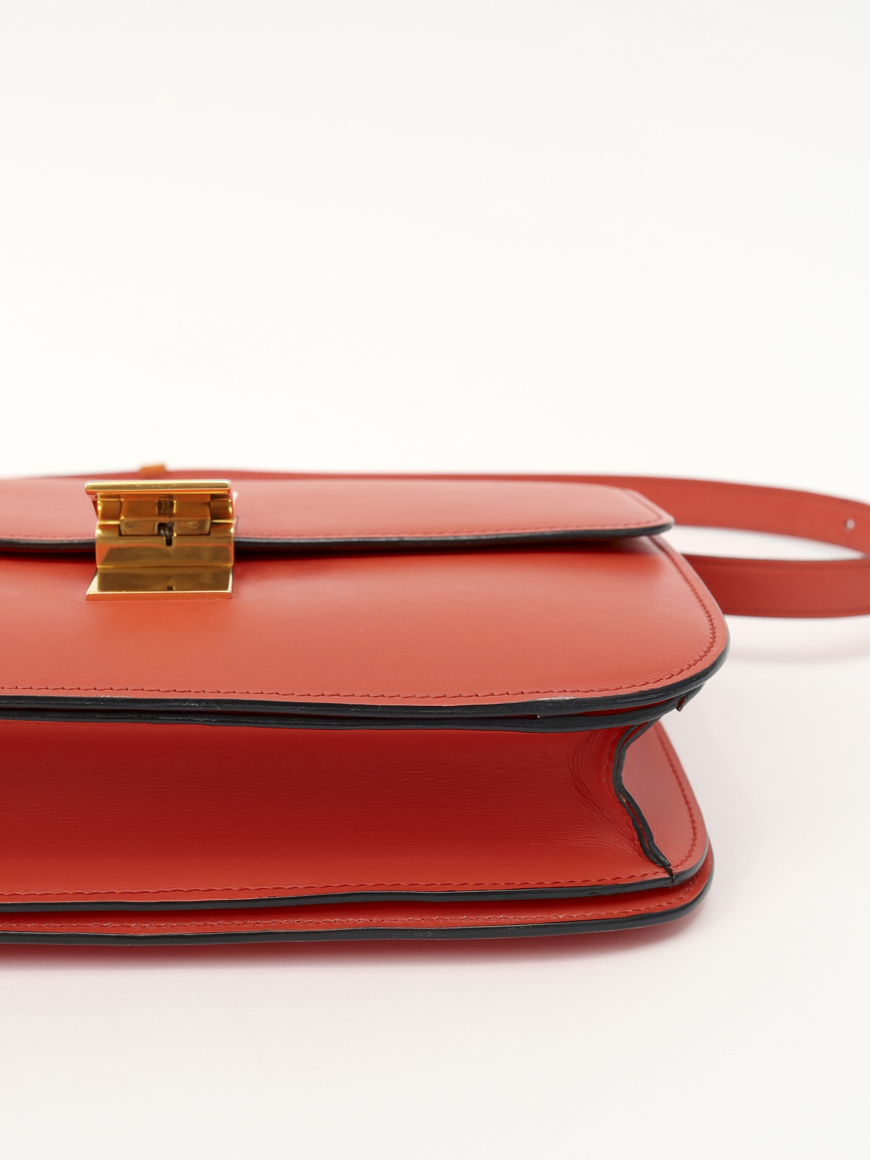 Celine Classic  7