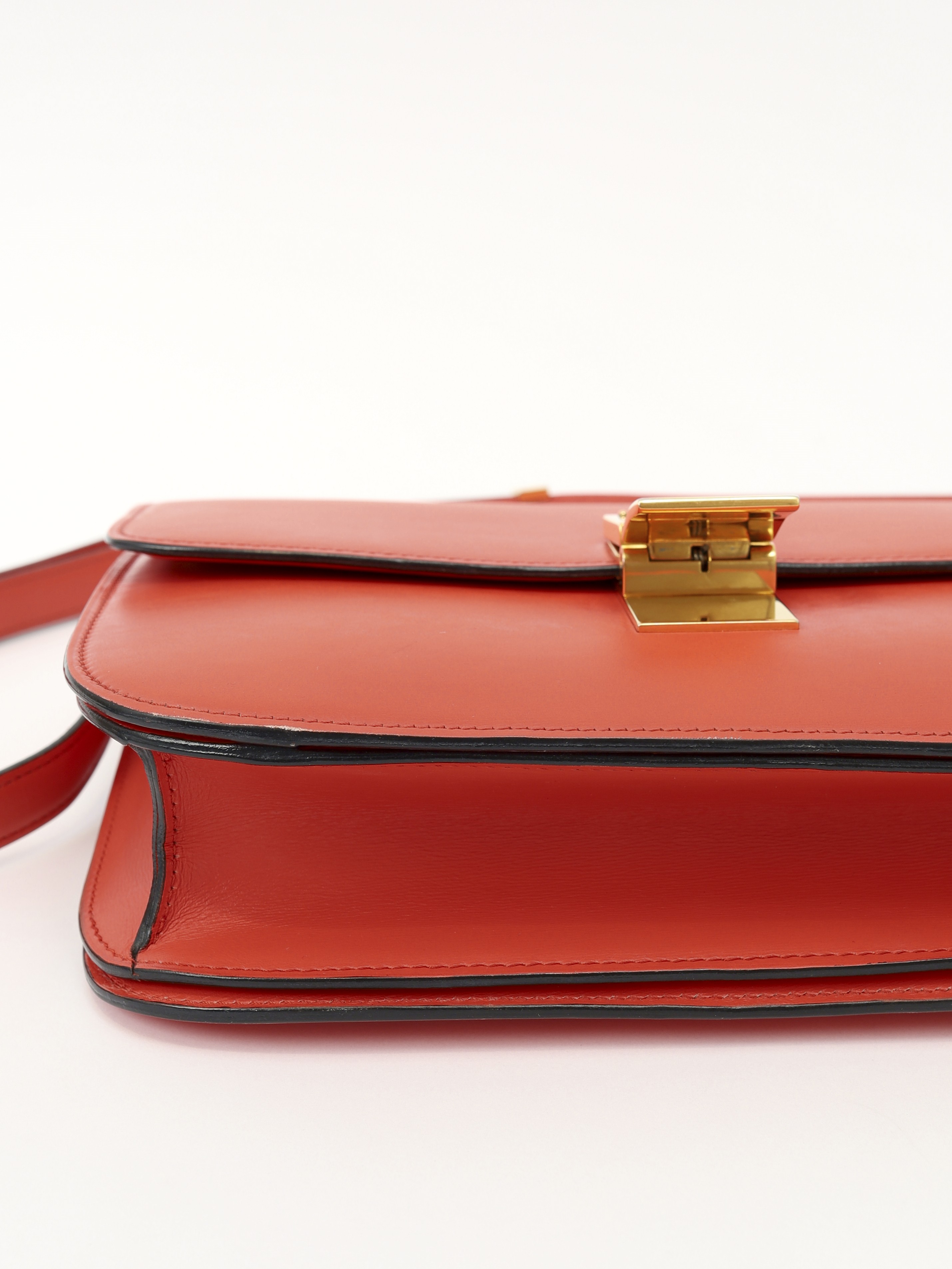 Celine Classic  6