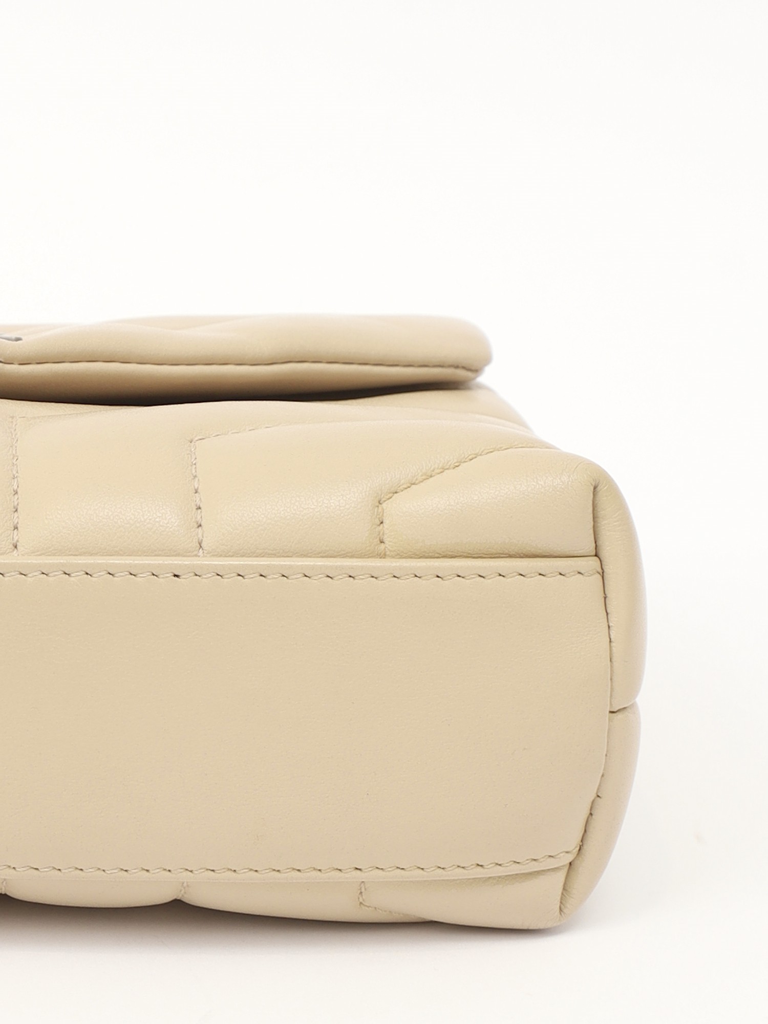 Saint Laurent Loulou  9