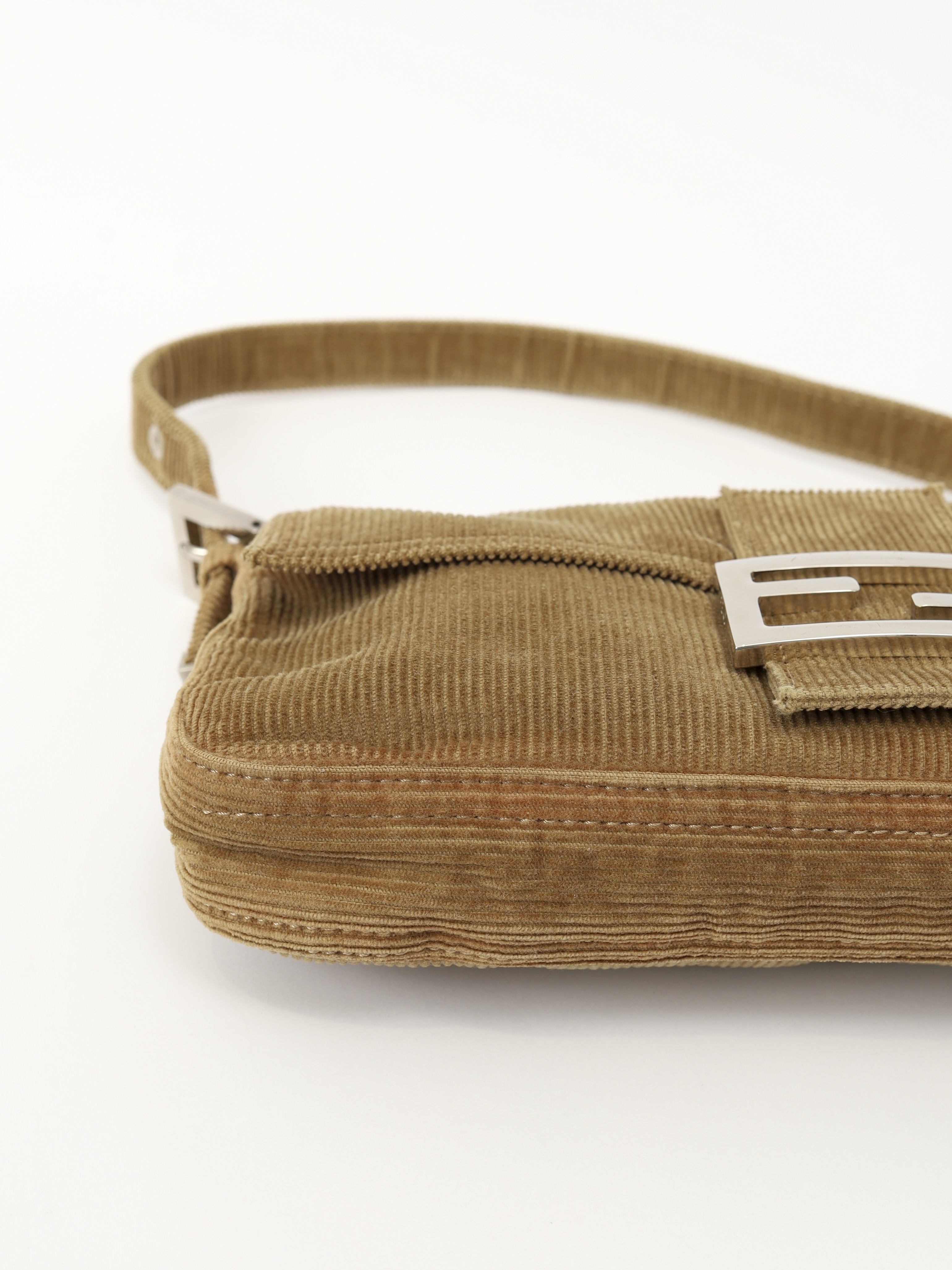 Fendi Baguette 6