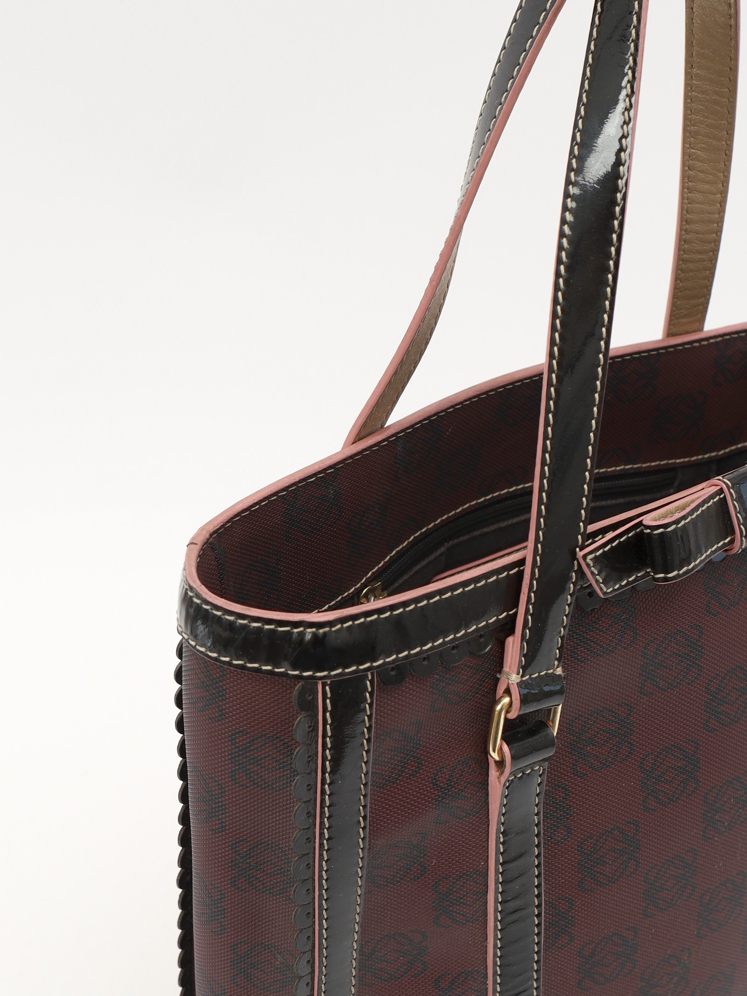 Loewe Anagram 5