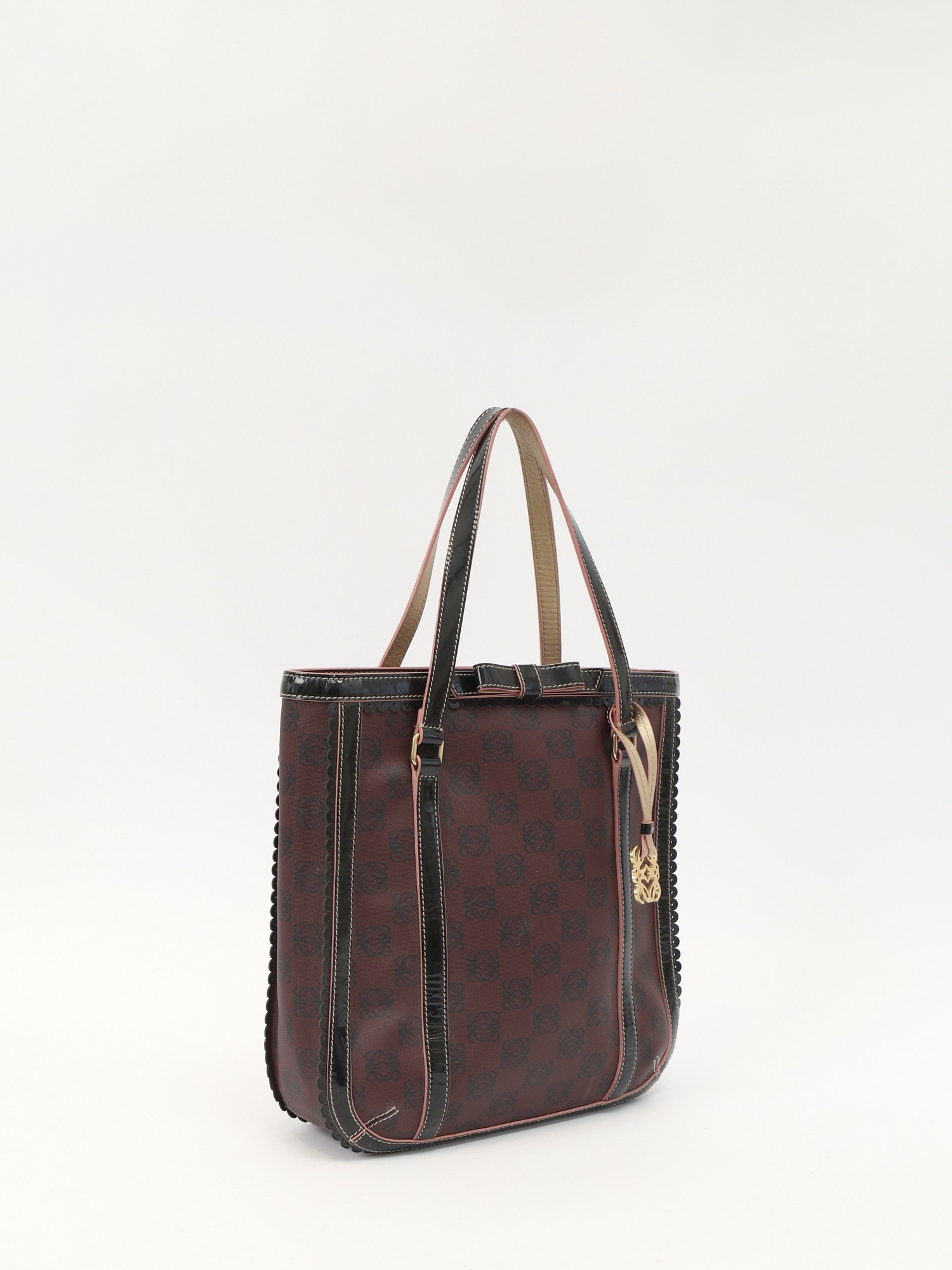 Loewe Anagram 2