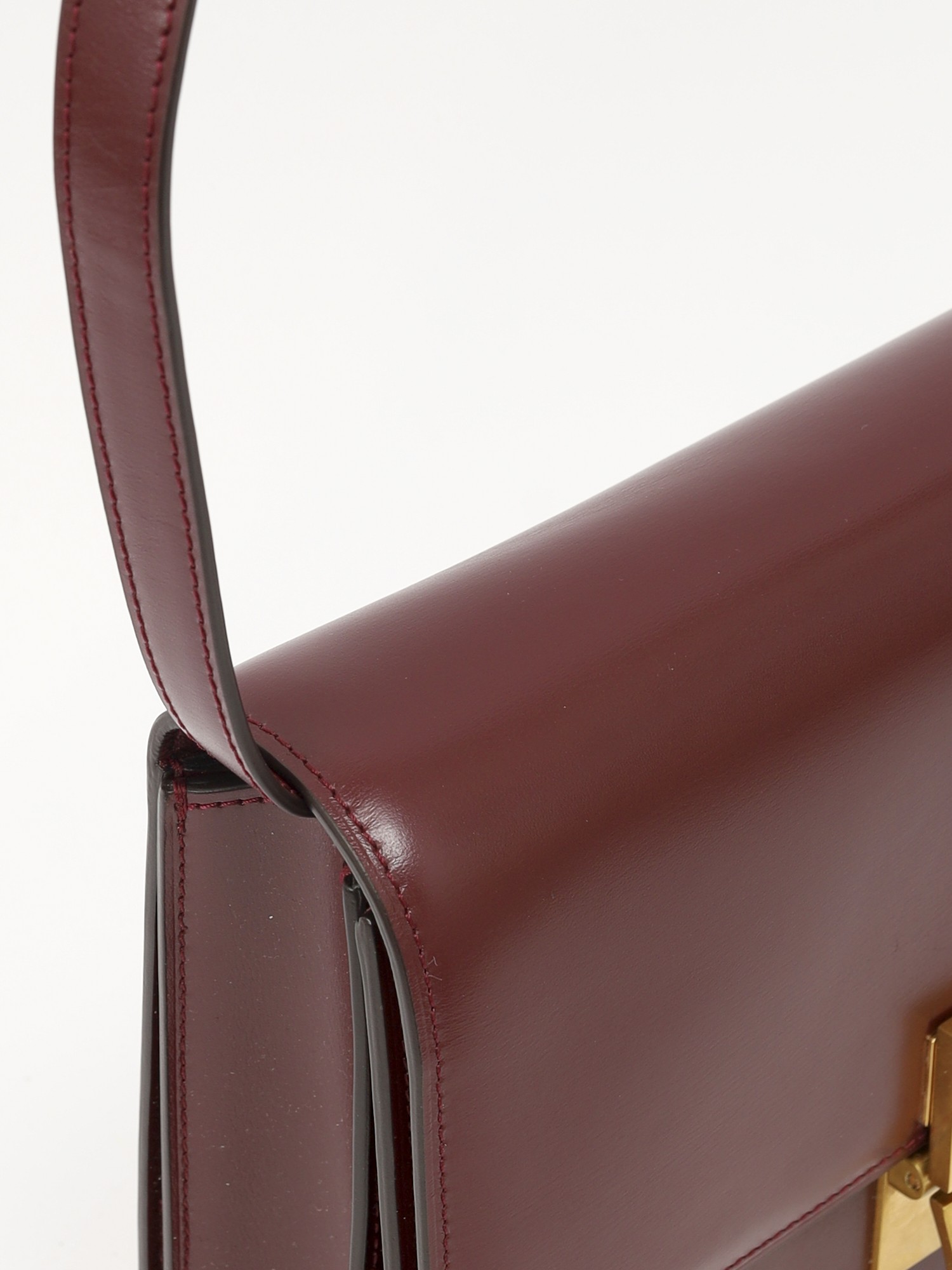 Celine Classic 6