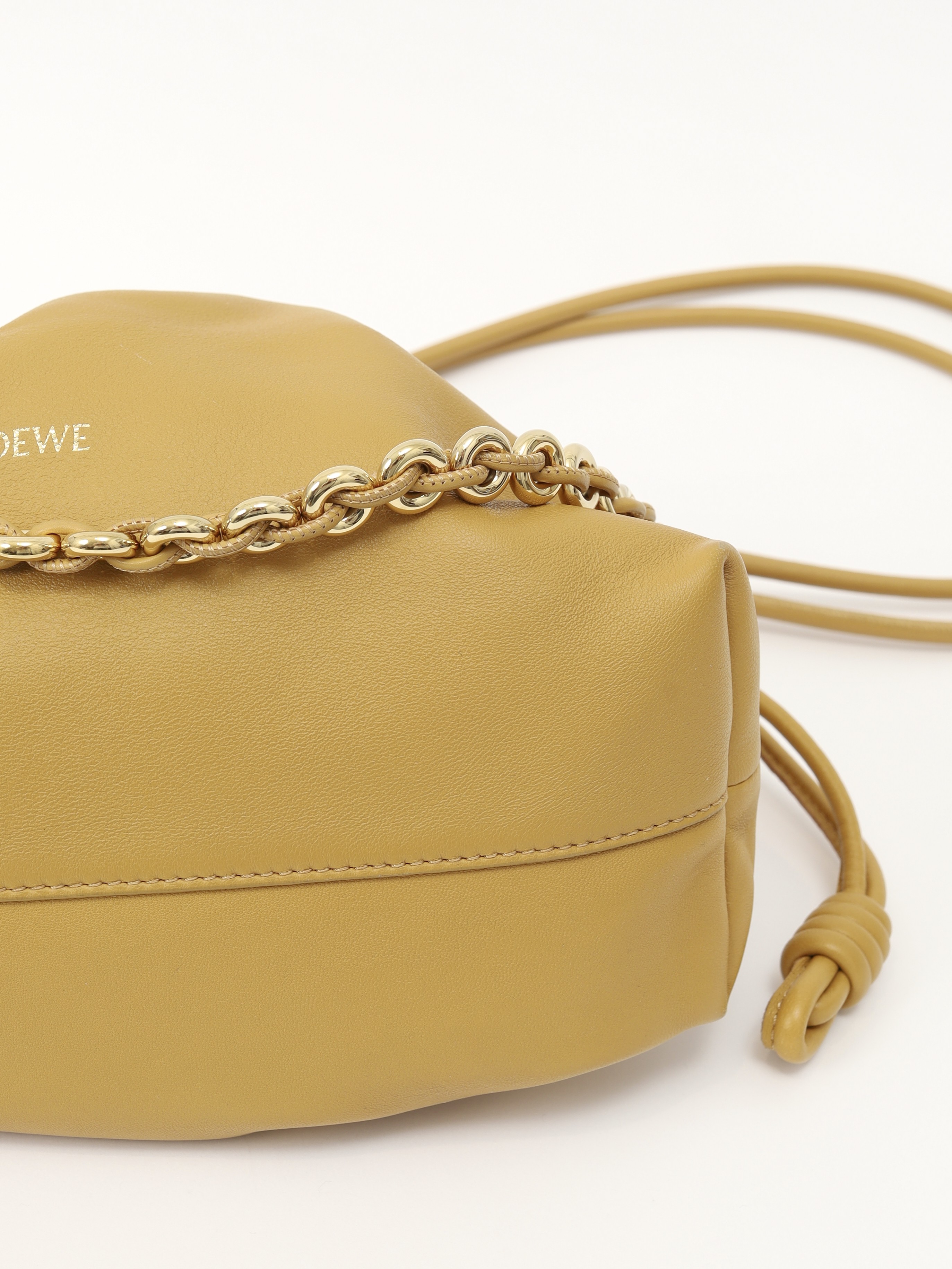 Loewe Flamenco 9