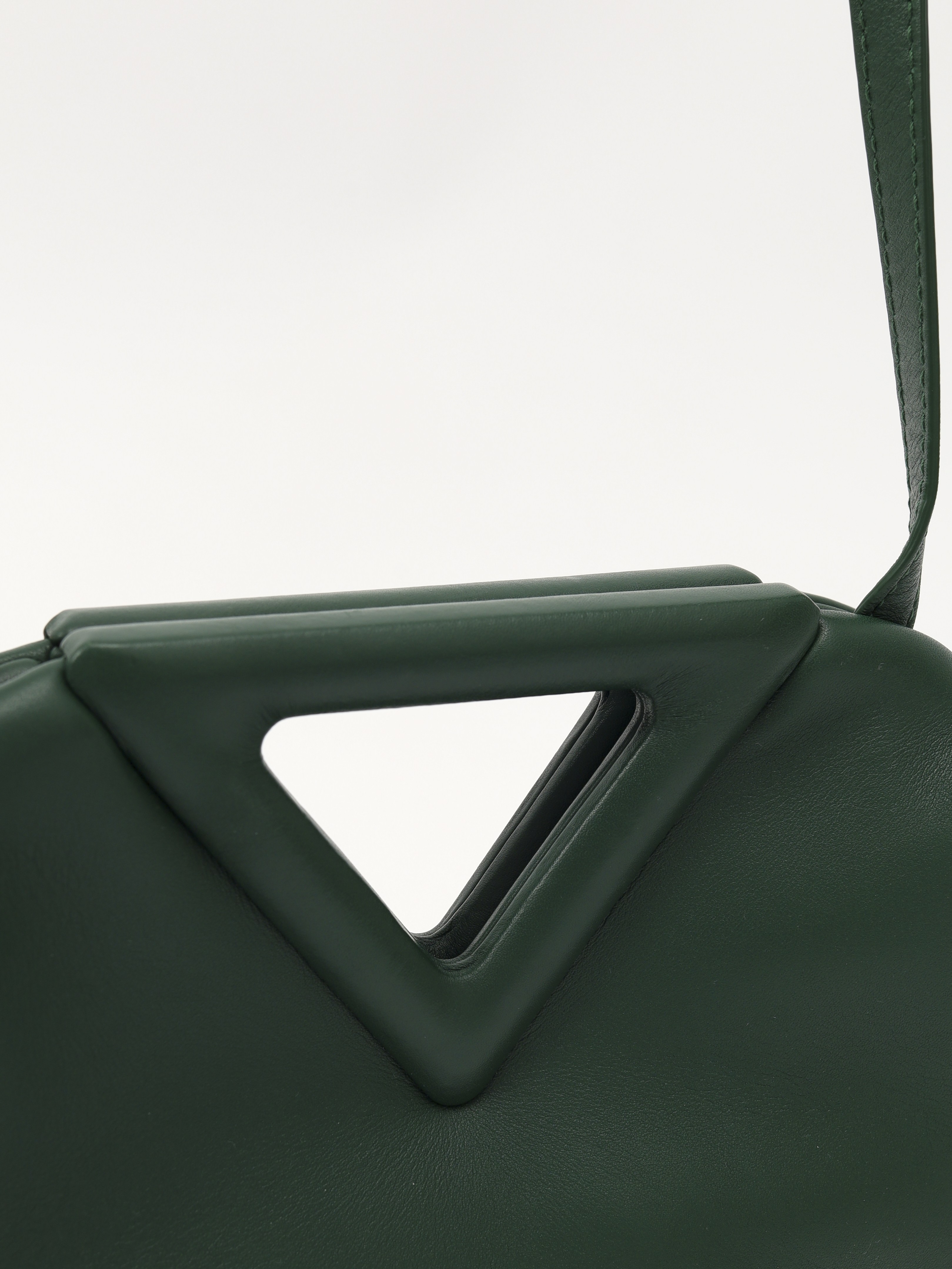 Bottega Veneta Point 5