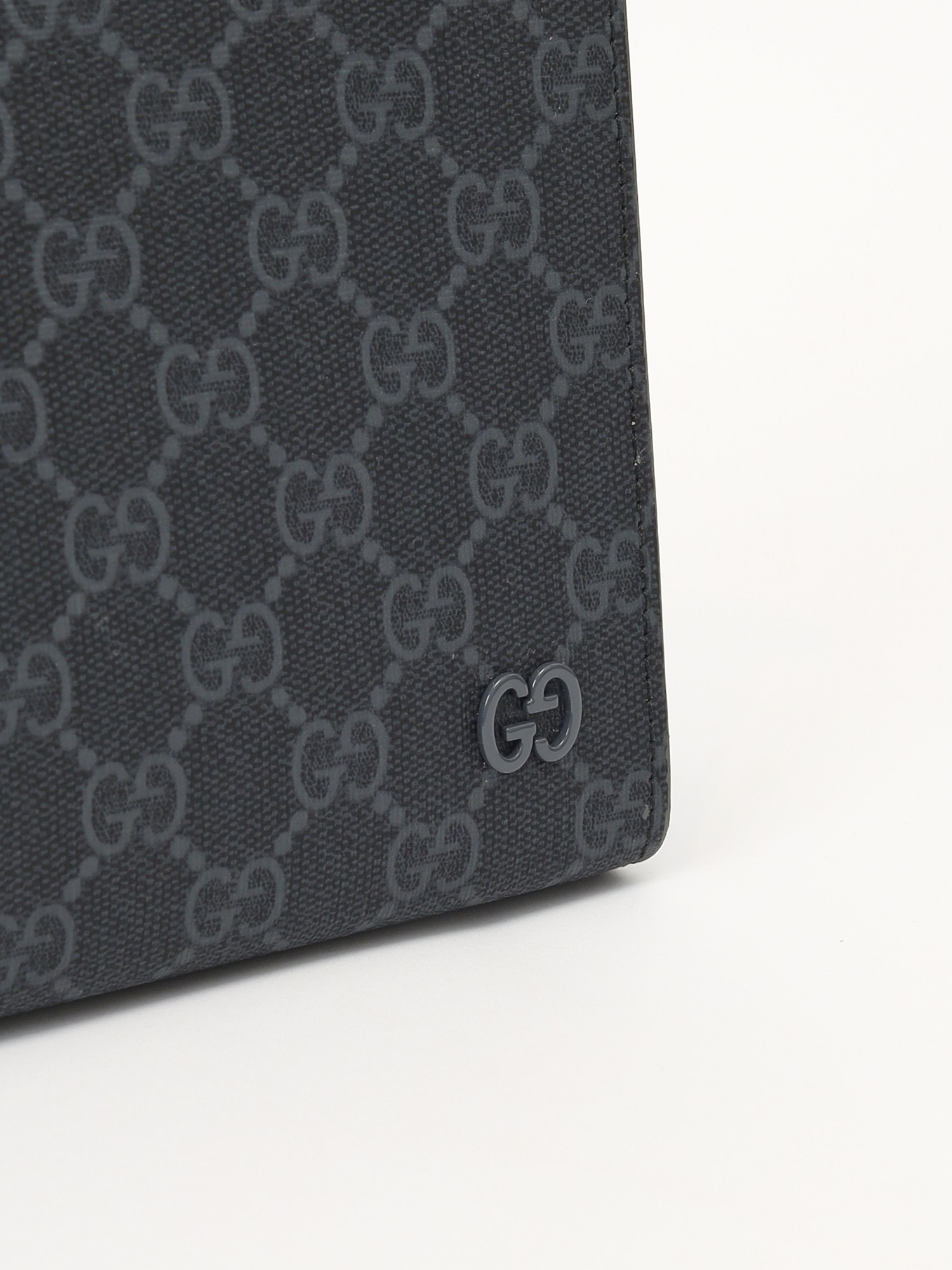 Gucci GG Supreme  5