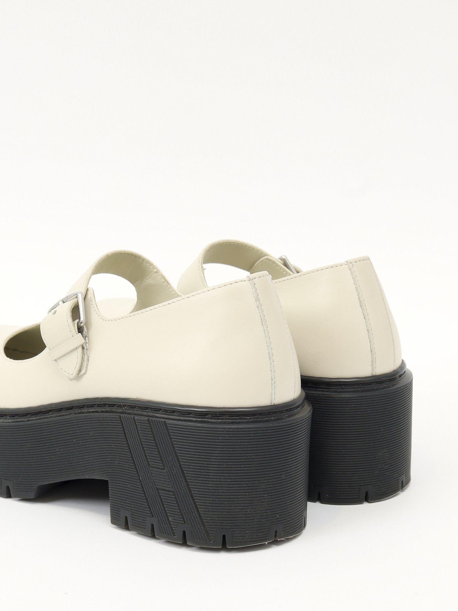 Hermes Shoes 38.5 9