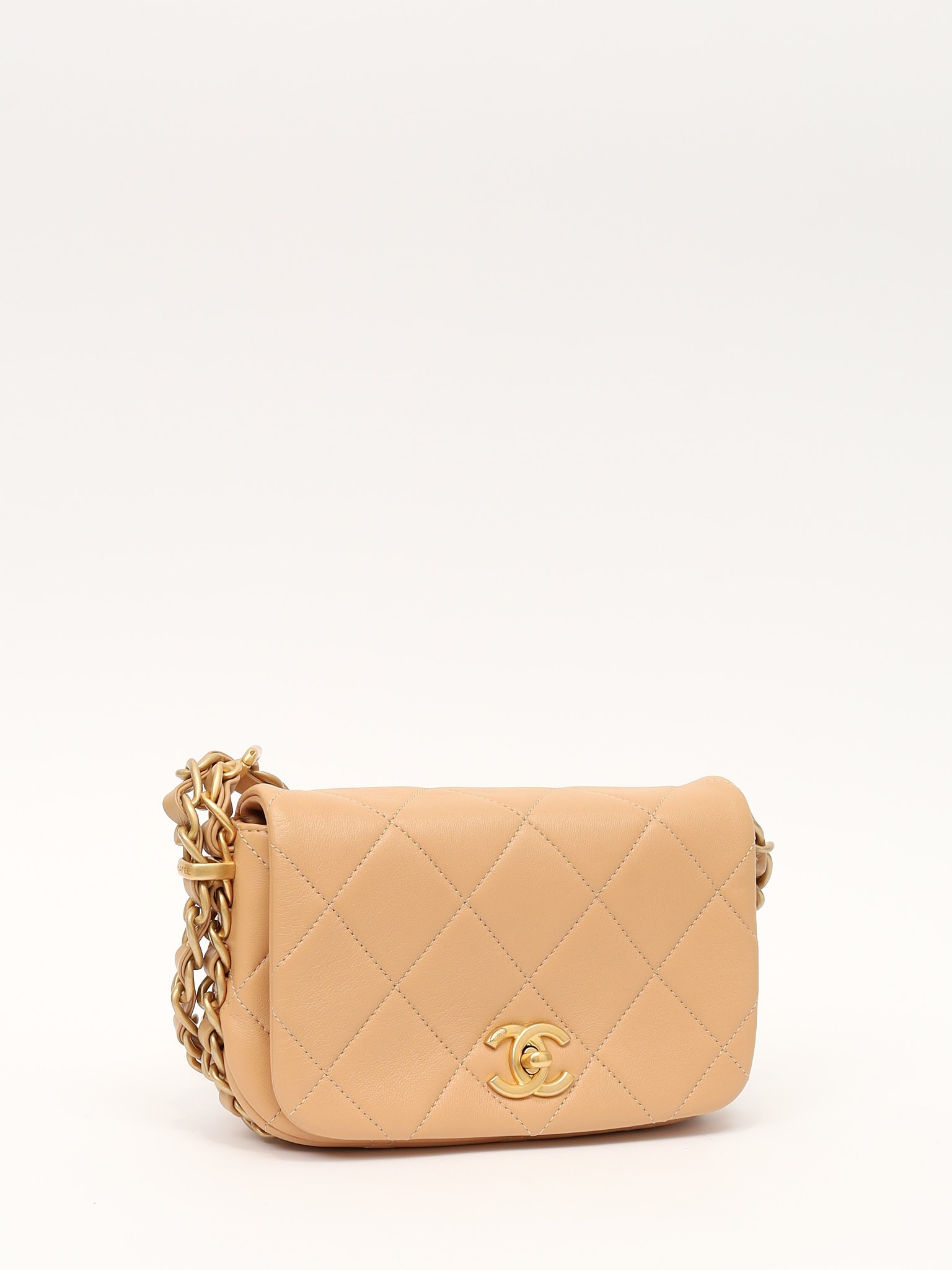 Chanel Timeless Classic 2