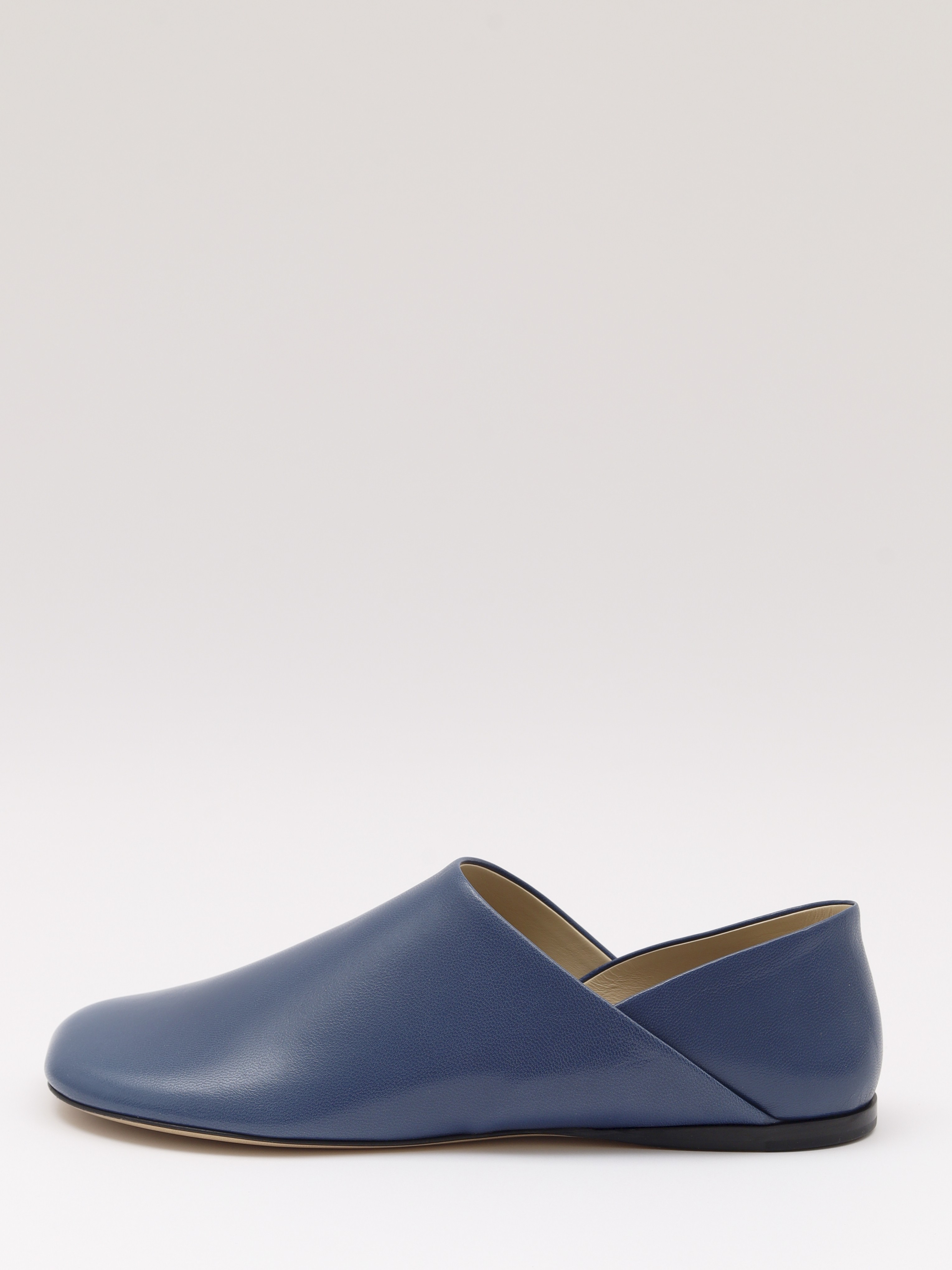 Loewe Toy 37 1