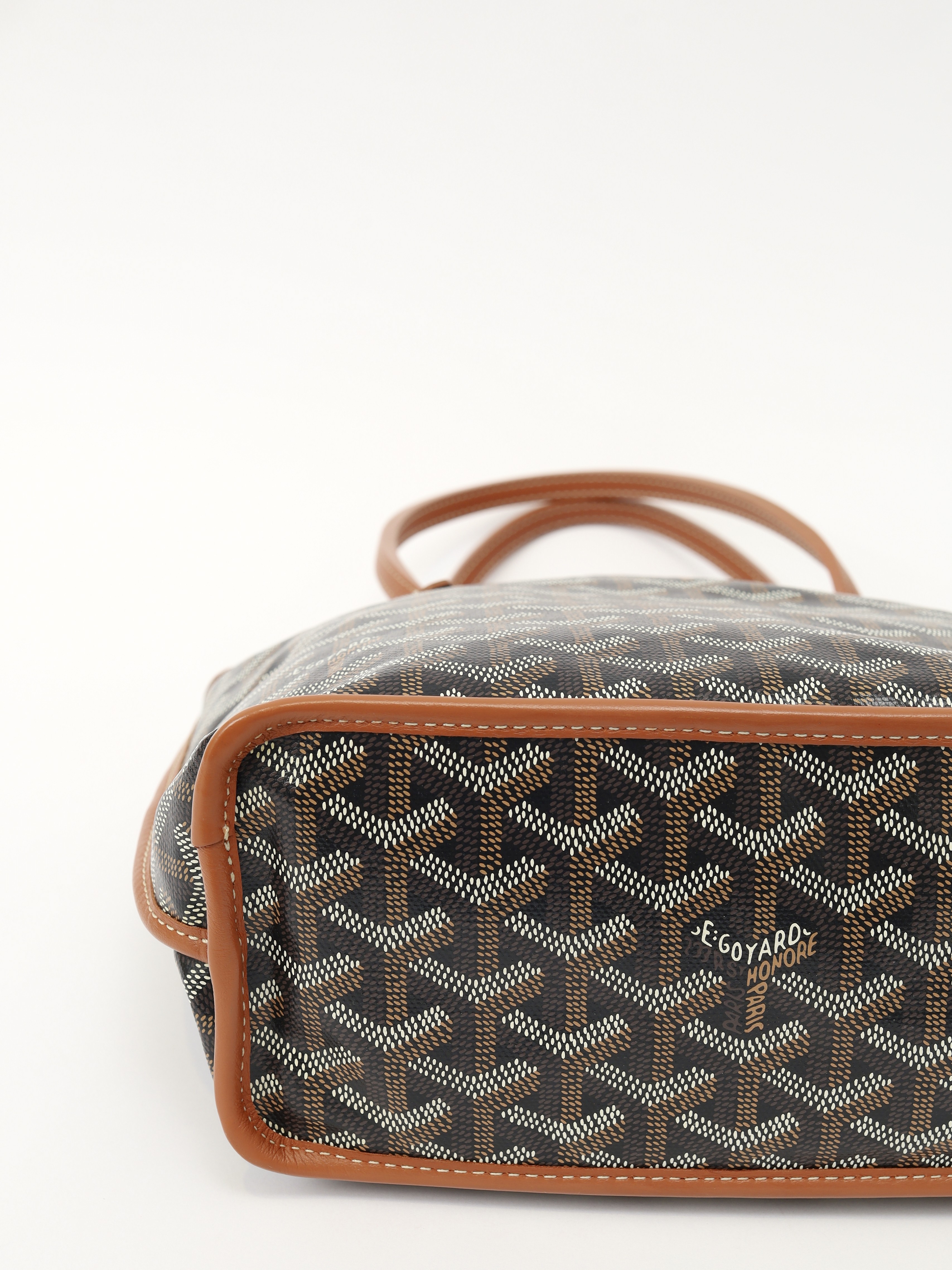Goyard Anjou  5