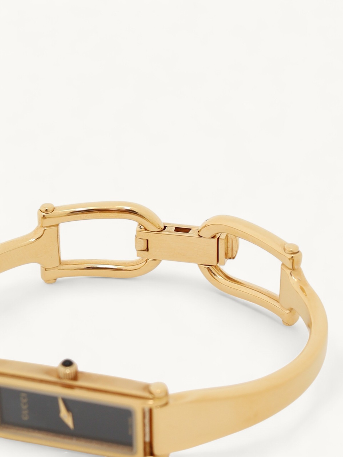 Gucci Watch  4