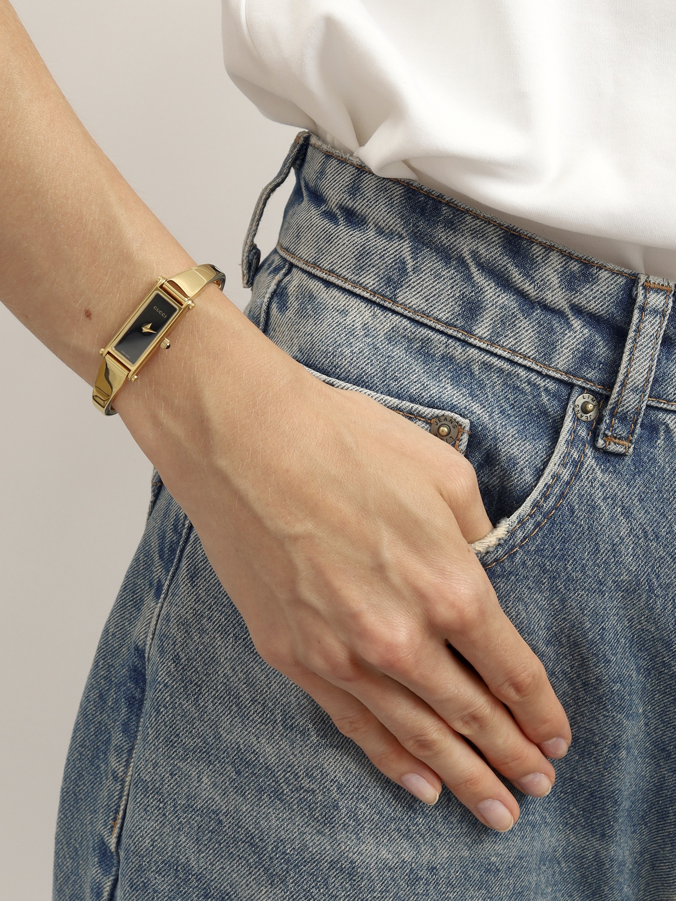 Gucci Watch  2
