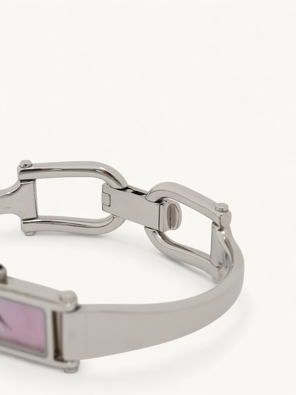 Gucci Watch  4
