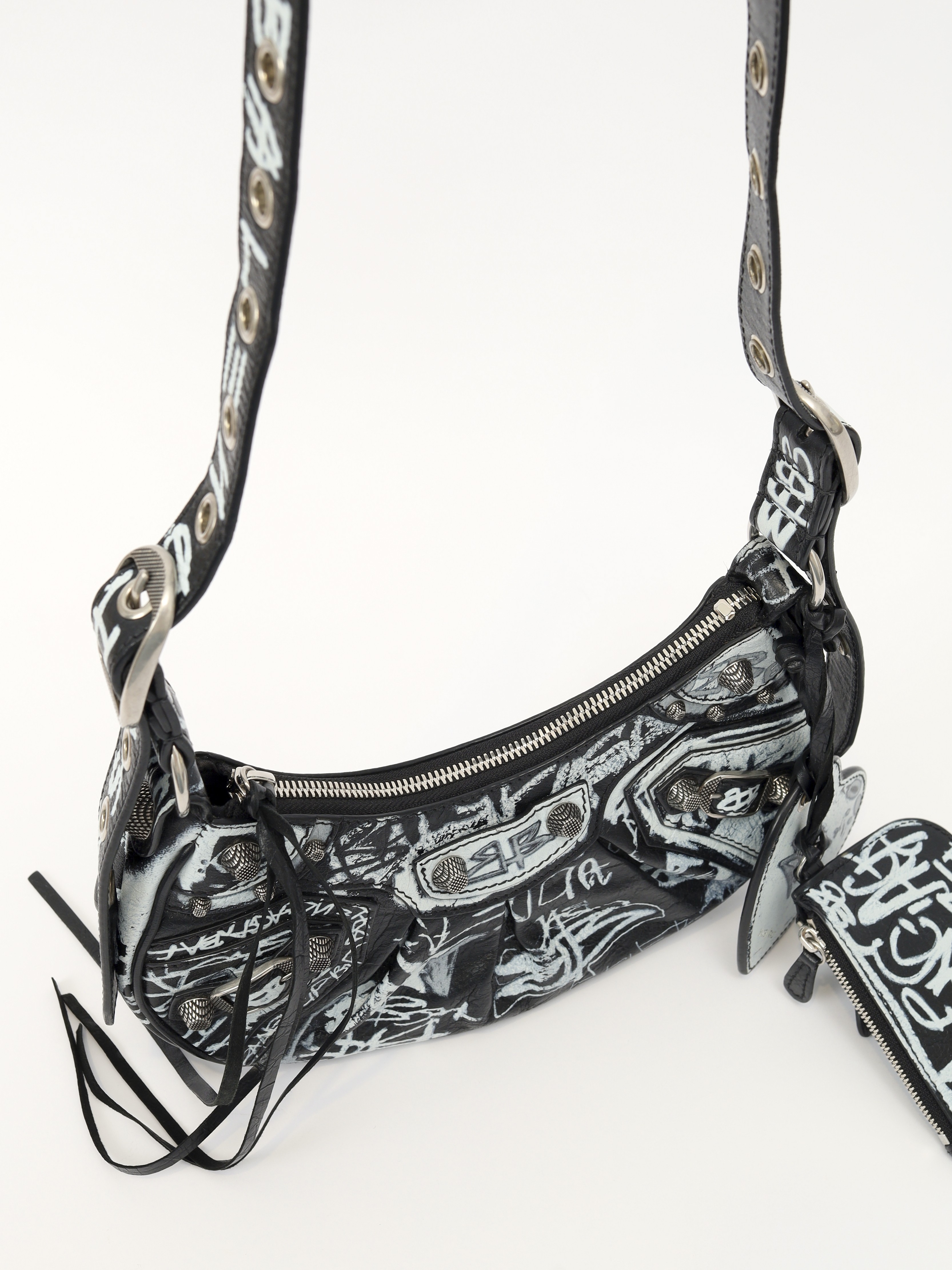 Balenciaga Le Cagole 4